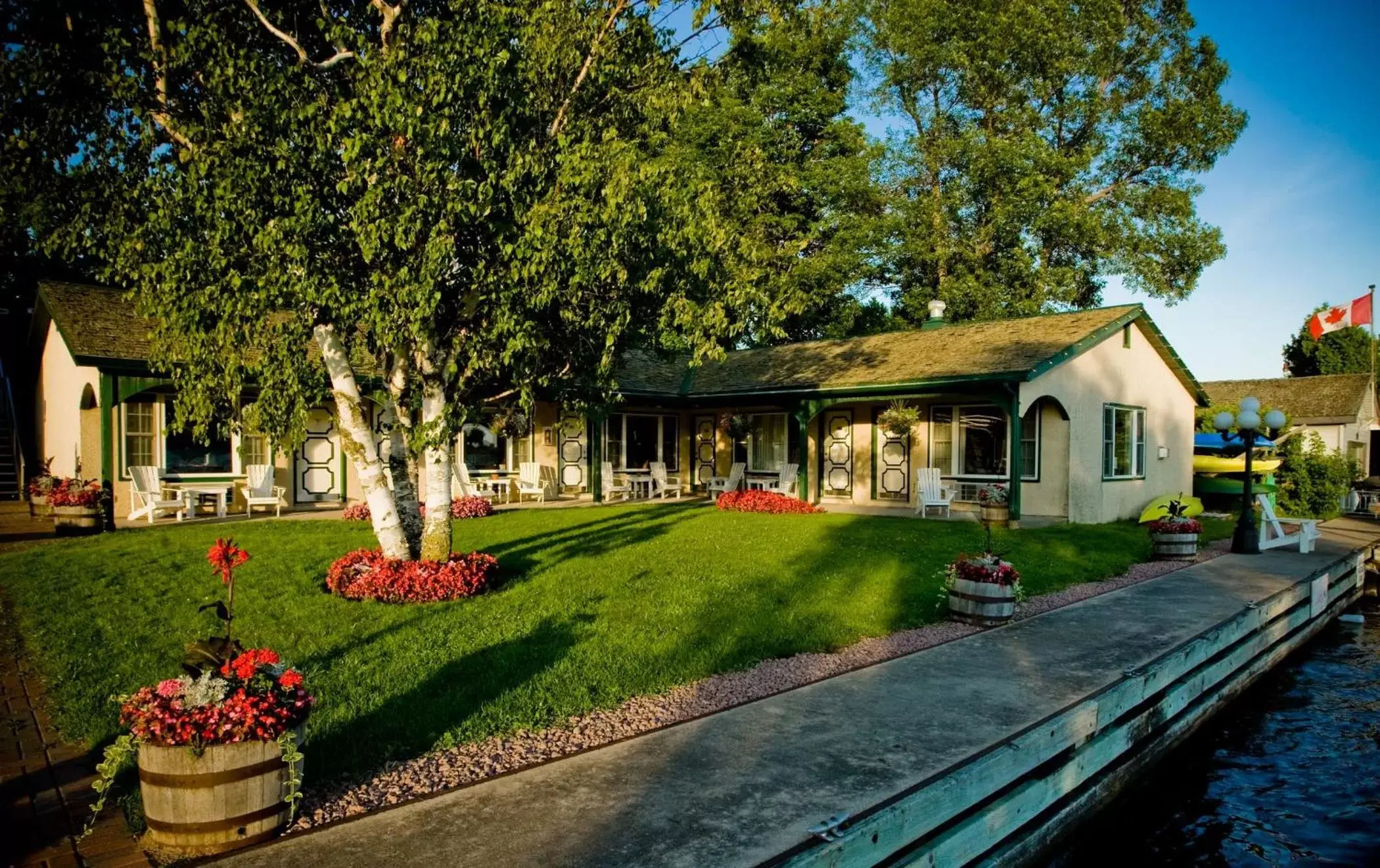 Property Building in The Gananoque Inn & Spa