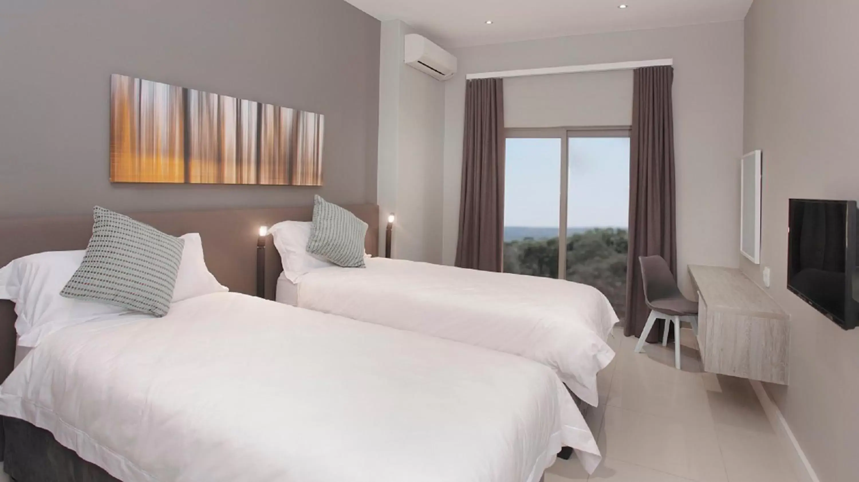 Standard Double Room in The Capital on Bath Standard Double Room in The Capital on Bath