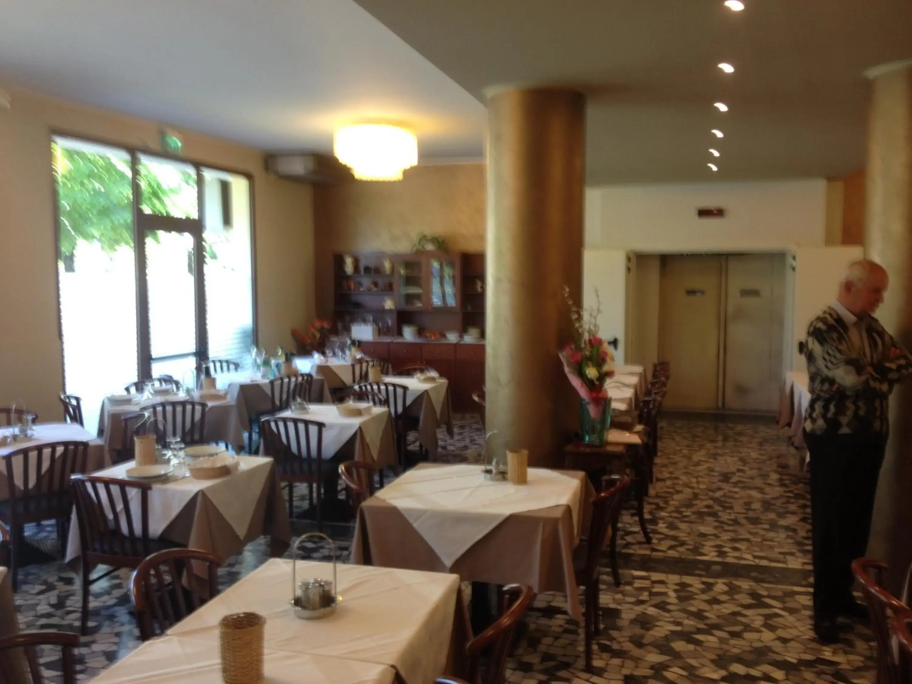 Restaurant/Places to Eat in Hotel Terme Belvedere