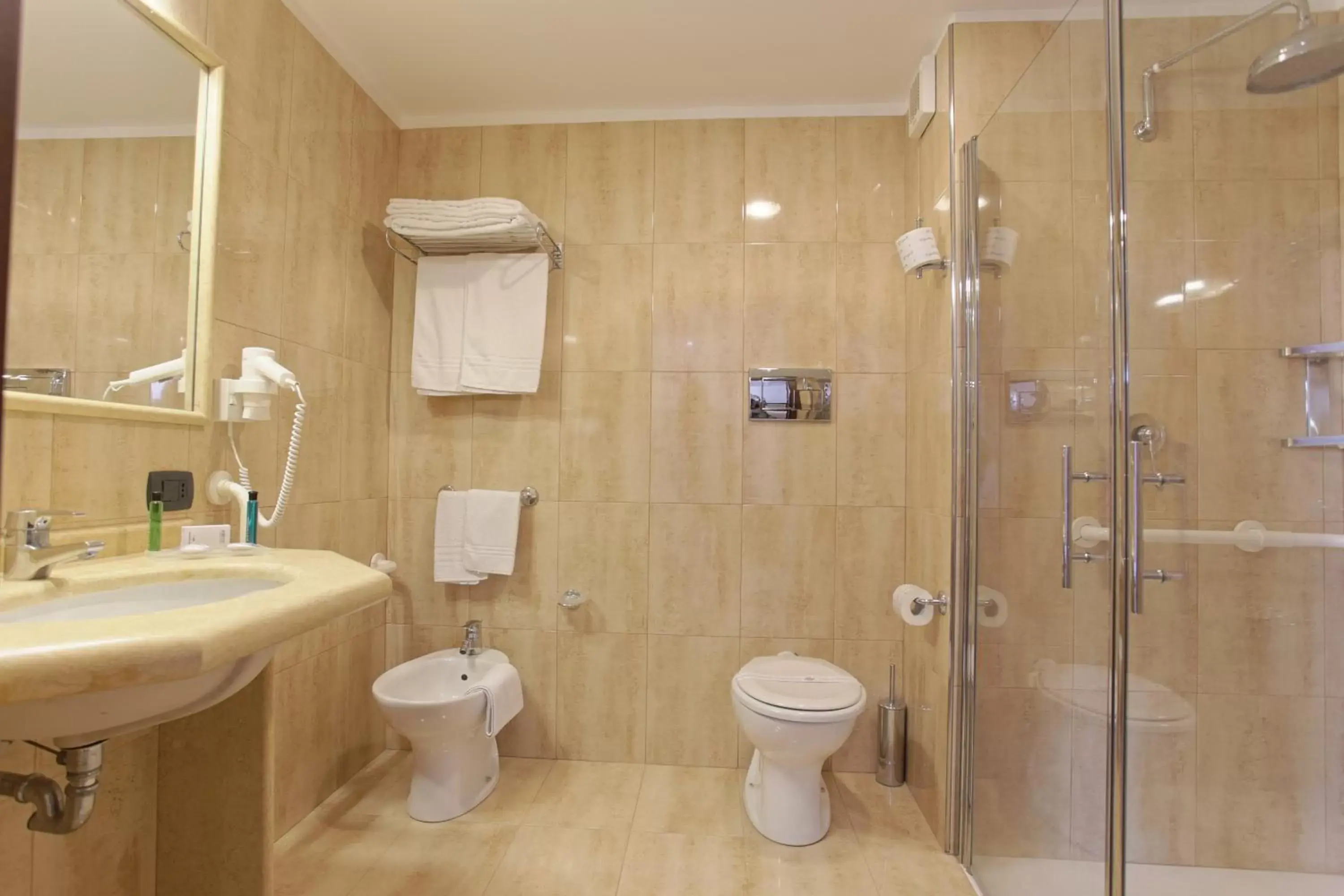 Bathroom in Hotel Della Valle