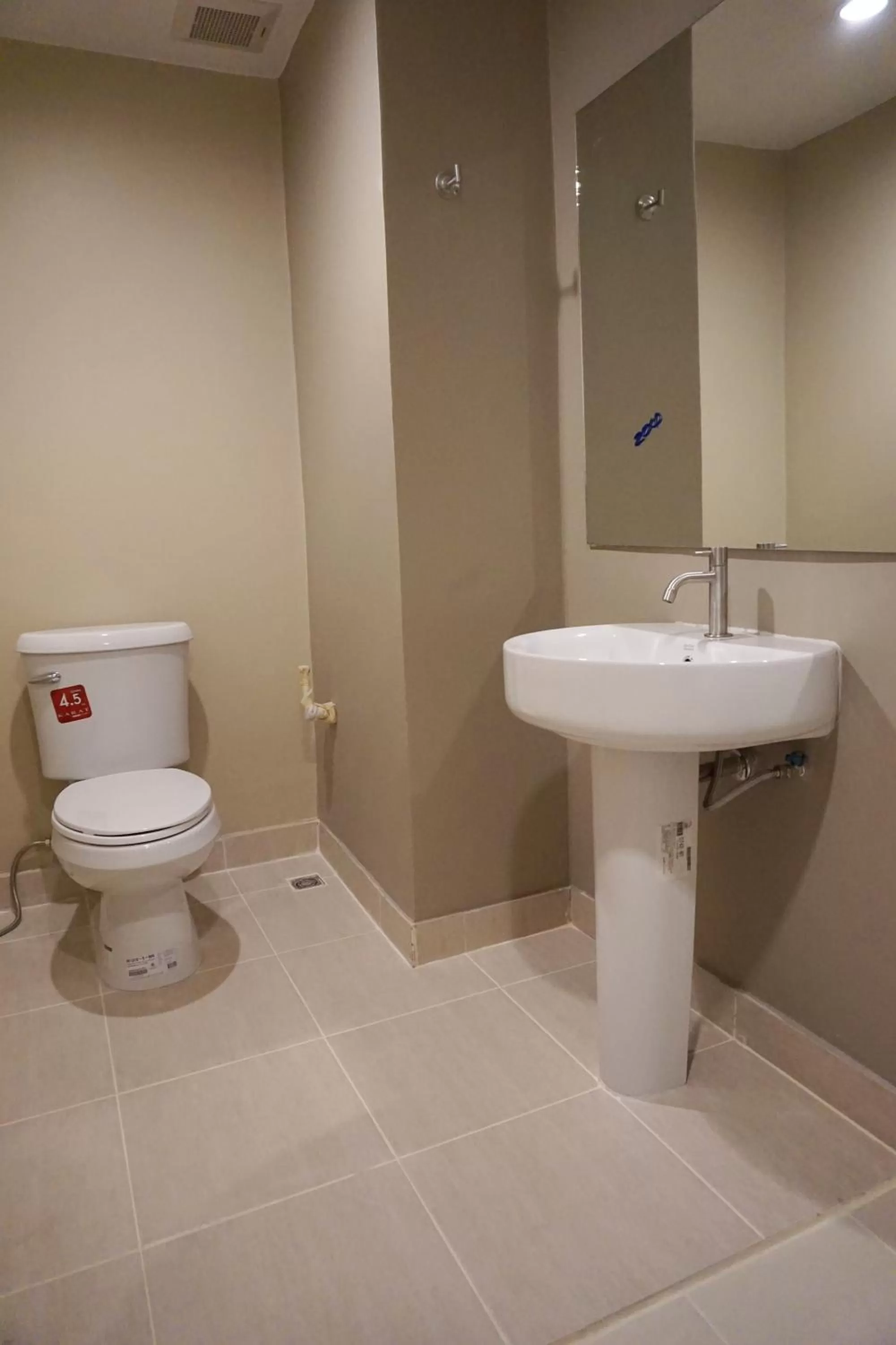 Bathroom in Hansa Bangkok House