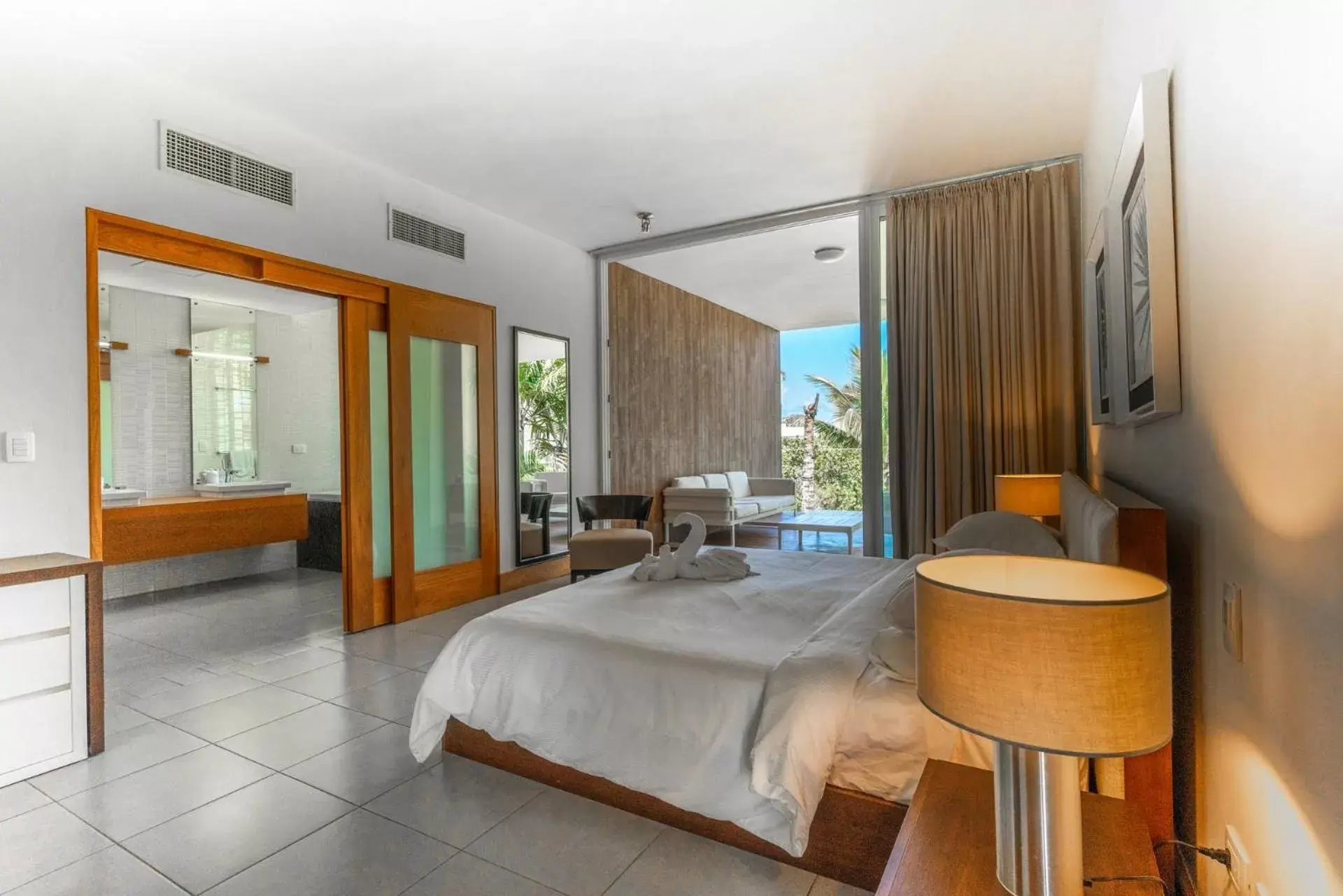 Penthouse Apartment in Ultravioleta Boutique Residences Penthouse Apartment in Ultravioleta Boutique Residences