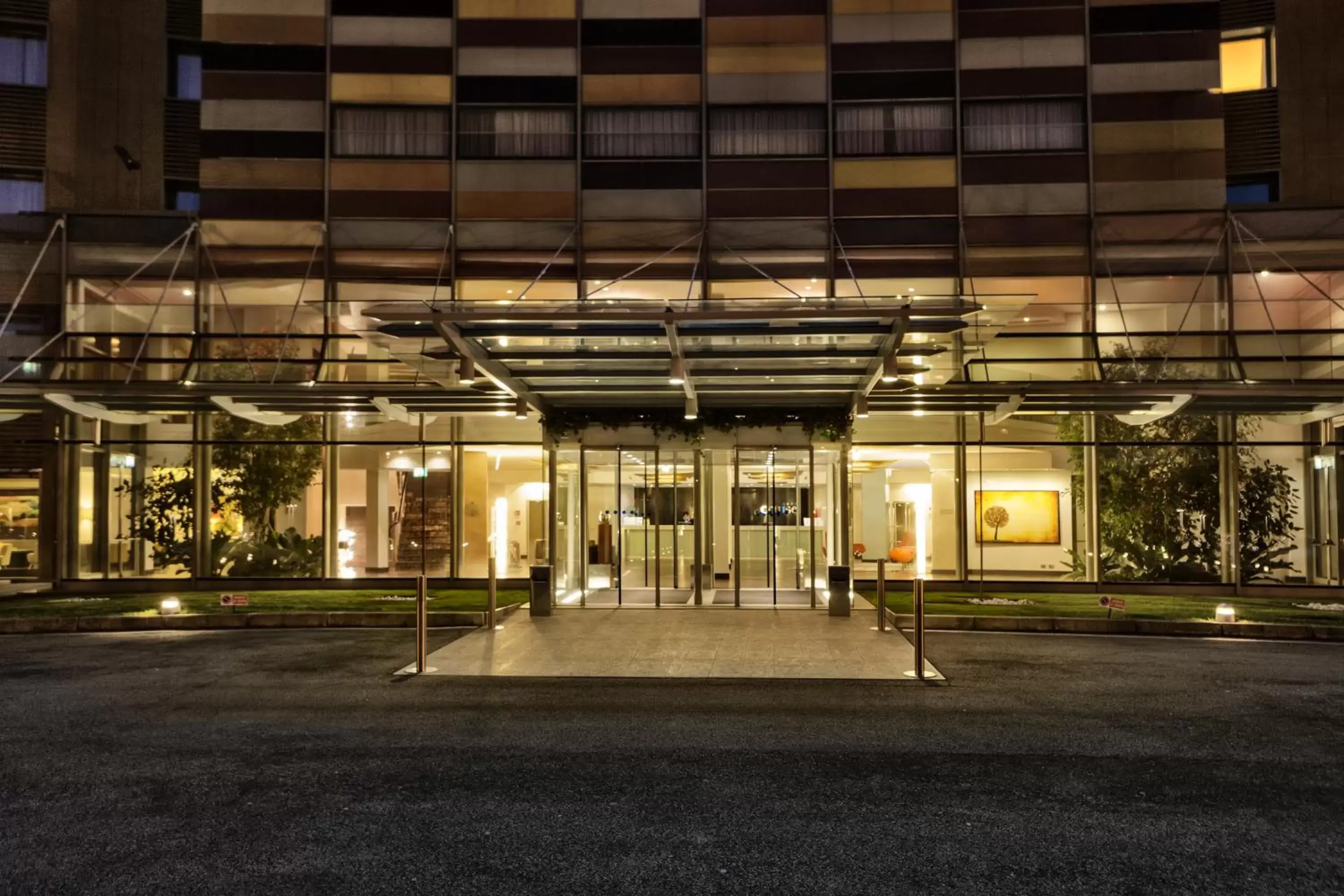 Facade/entrance, Property Building in Hotel Cruise