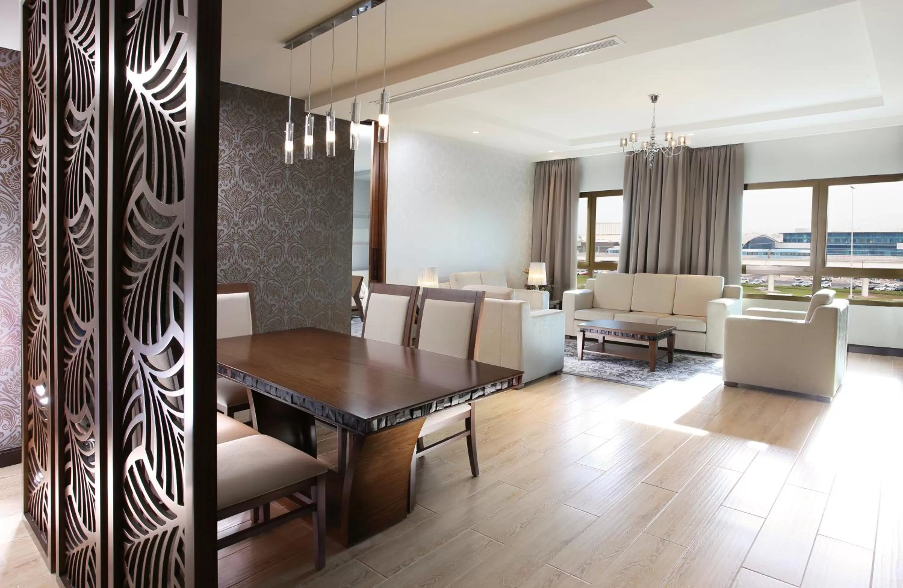 Living room in Metropolitan Hotel Dubai