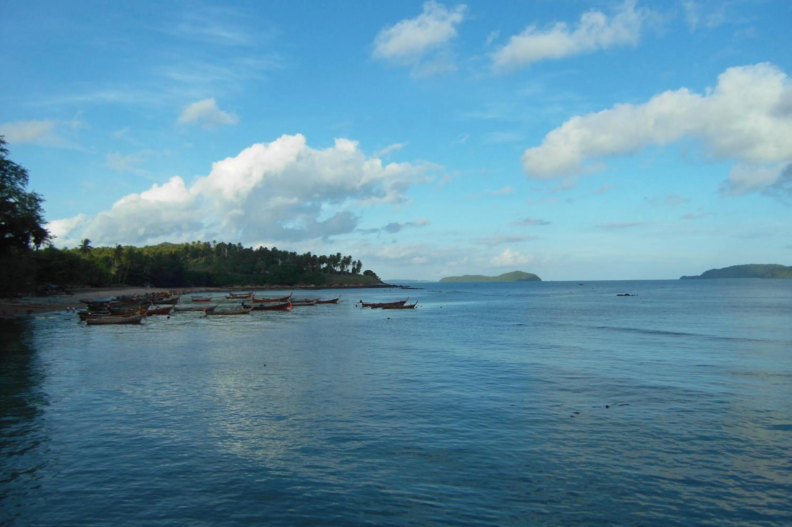 Nearby landmark in Palm Village