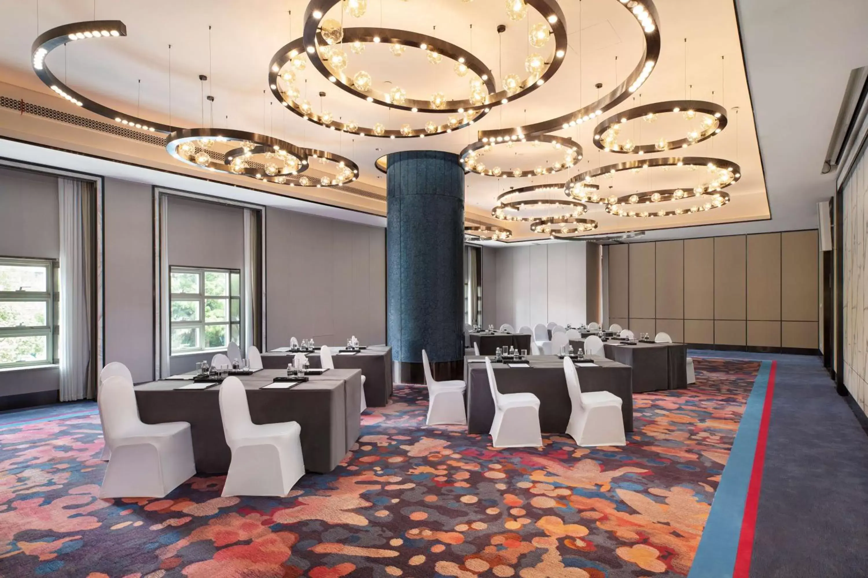 Meeting/conference room, Restaurant/Places to Eat in Radisson Collection Hotel, Xing Guo Shanghai