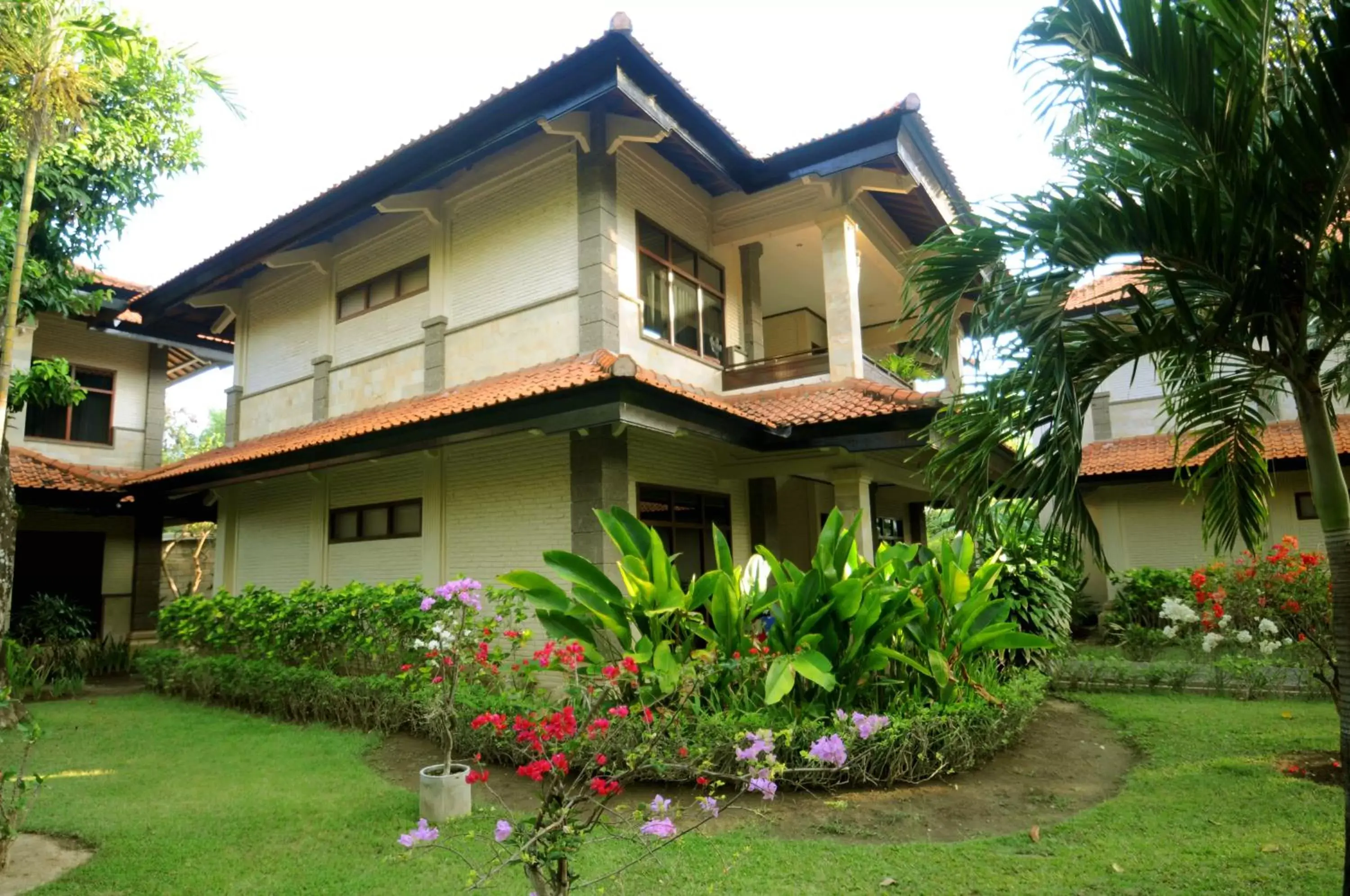 Facade/entrance, Property Building in Melasti Beach Resort & Spa Legian