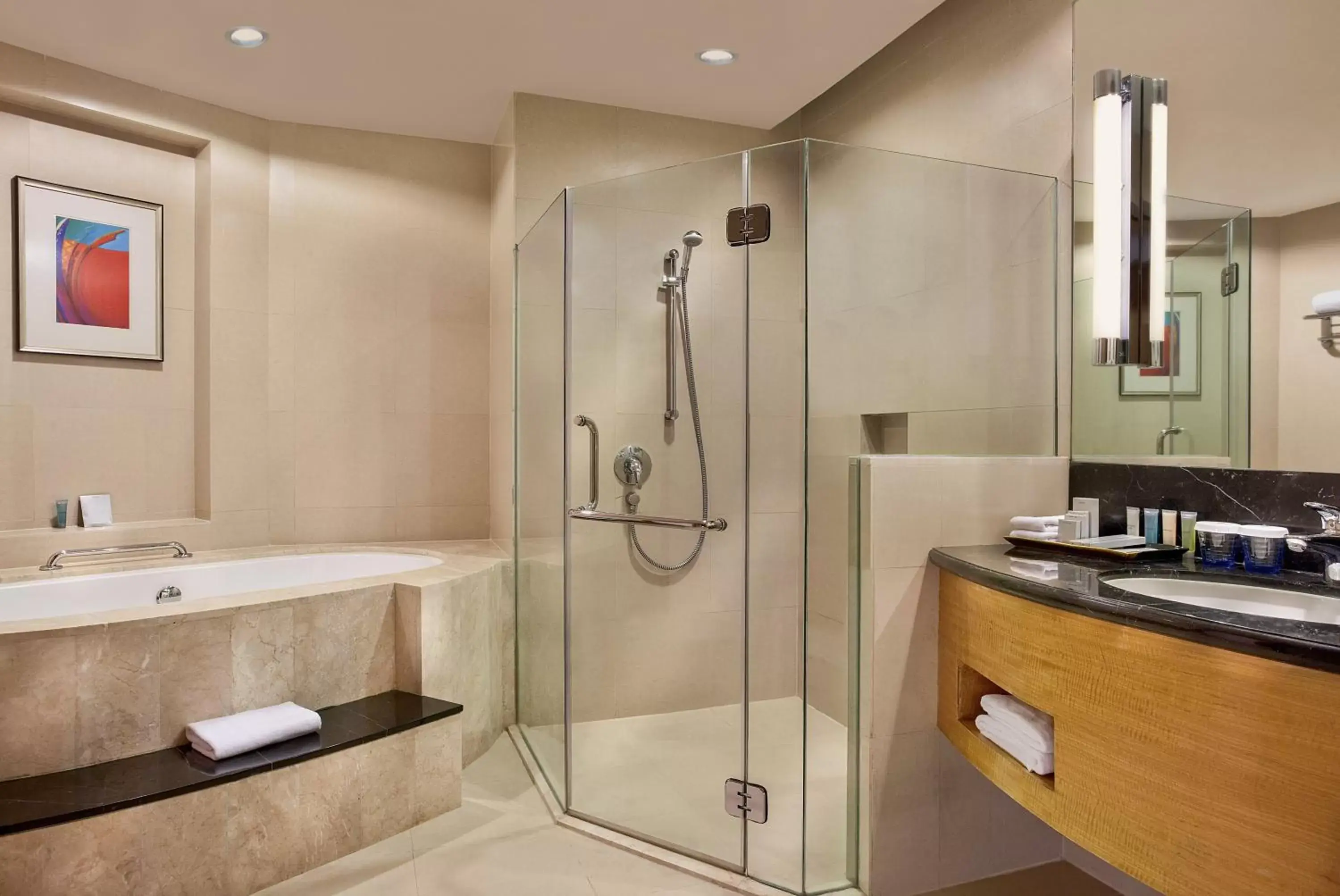 Photo of the whole room, Bathroom in Crowne Plaza Manila Galleria, an IHG Hotel