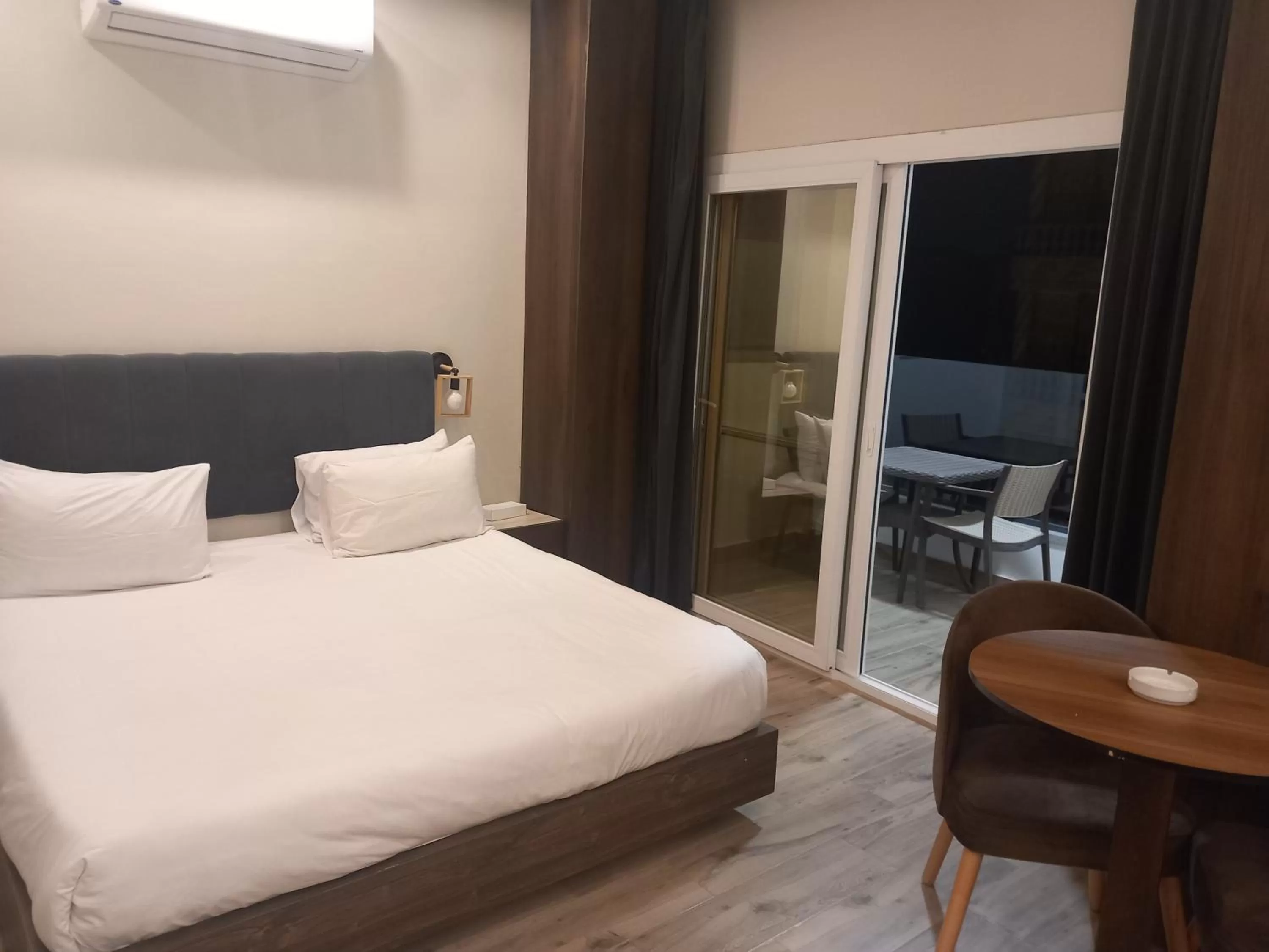 Bed in Sofia Pyramids Hotel