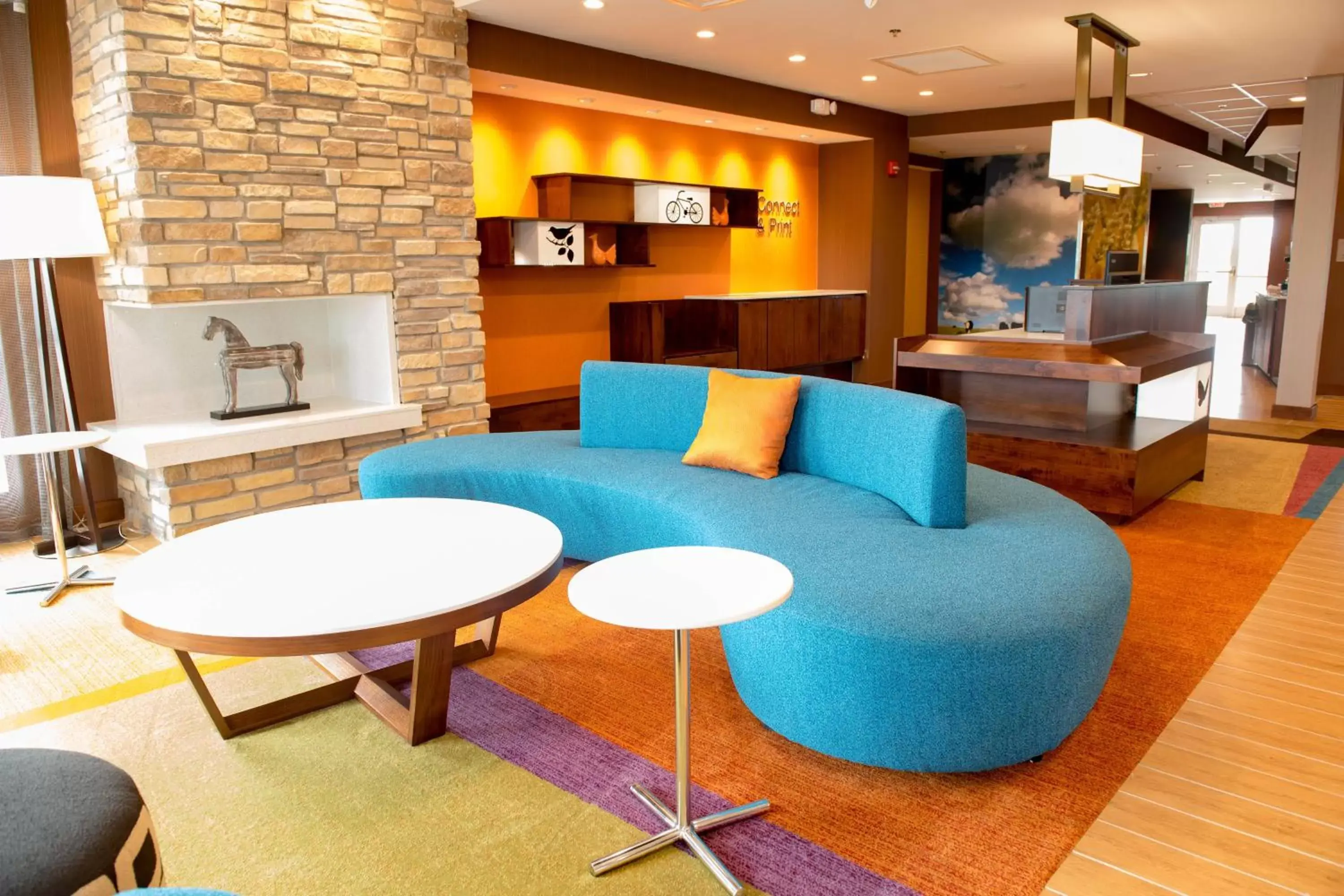 Lobby or reception, Lounge/Bar in Fairfield Inn & Suites by Marriott Anderson