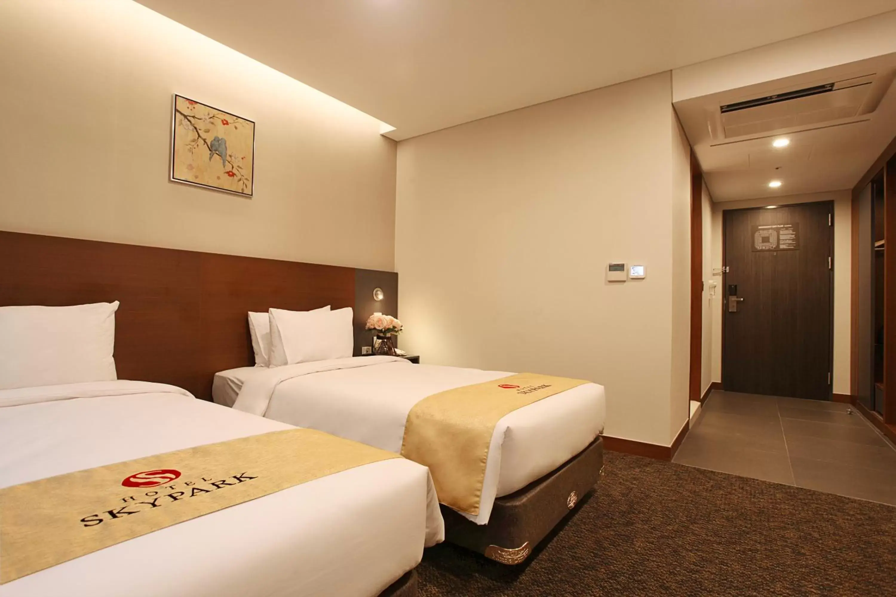 Bedroom, Bed in Hotel Skypark Kingstown Dongdaemun