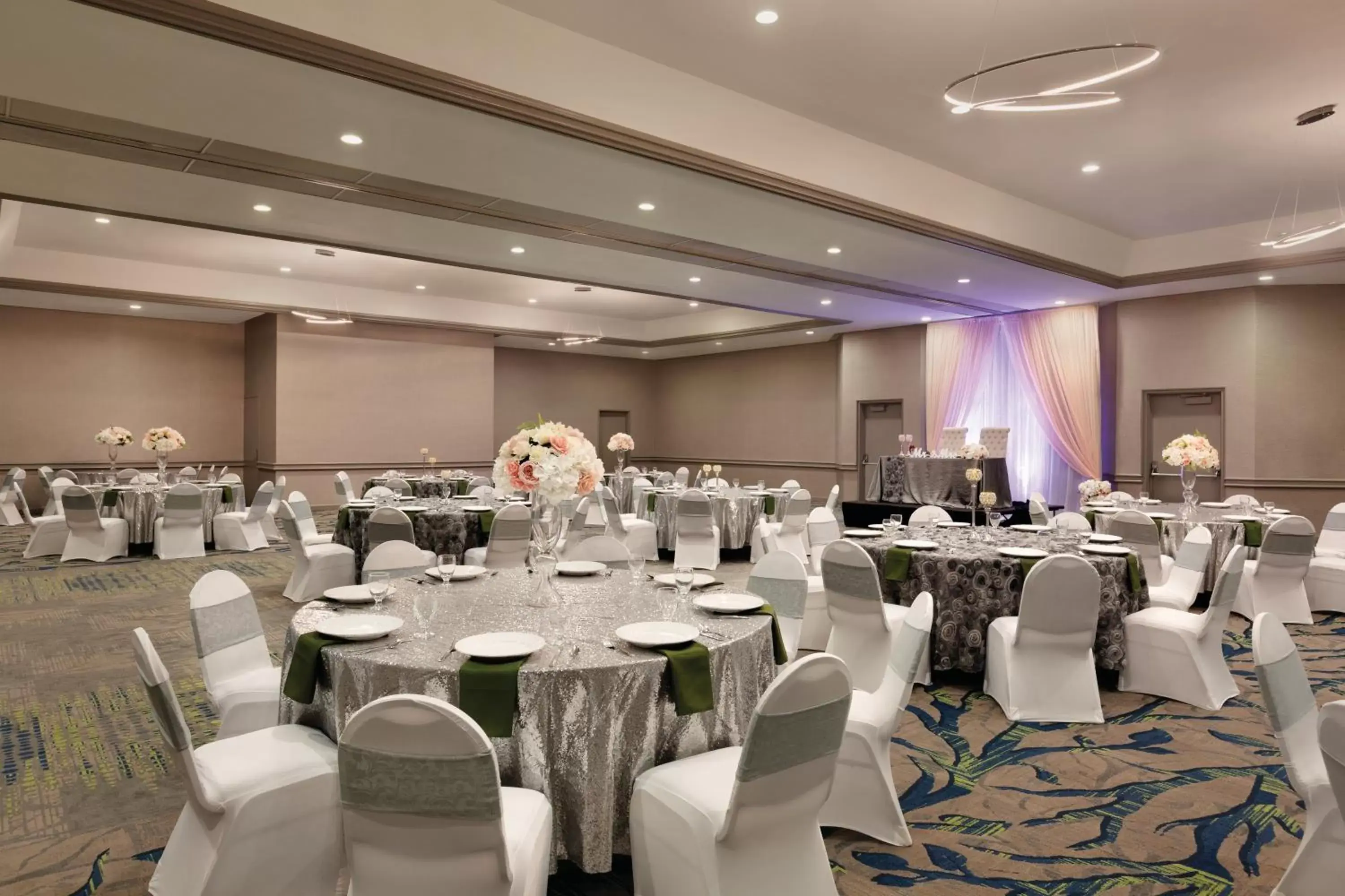 Banquet/Function facilities, Banquet Facilities in Radisson Hotel Lenexa Overland Park
