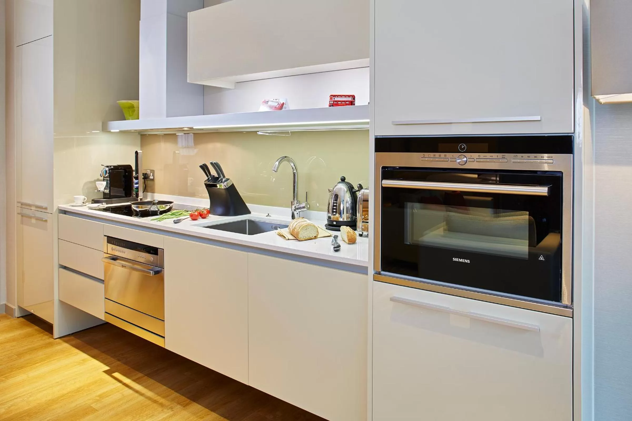 Kitchen or kitchenette in Cheval Three Quays at The Tower of London