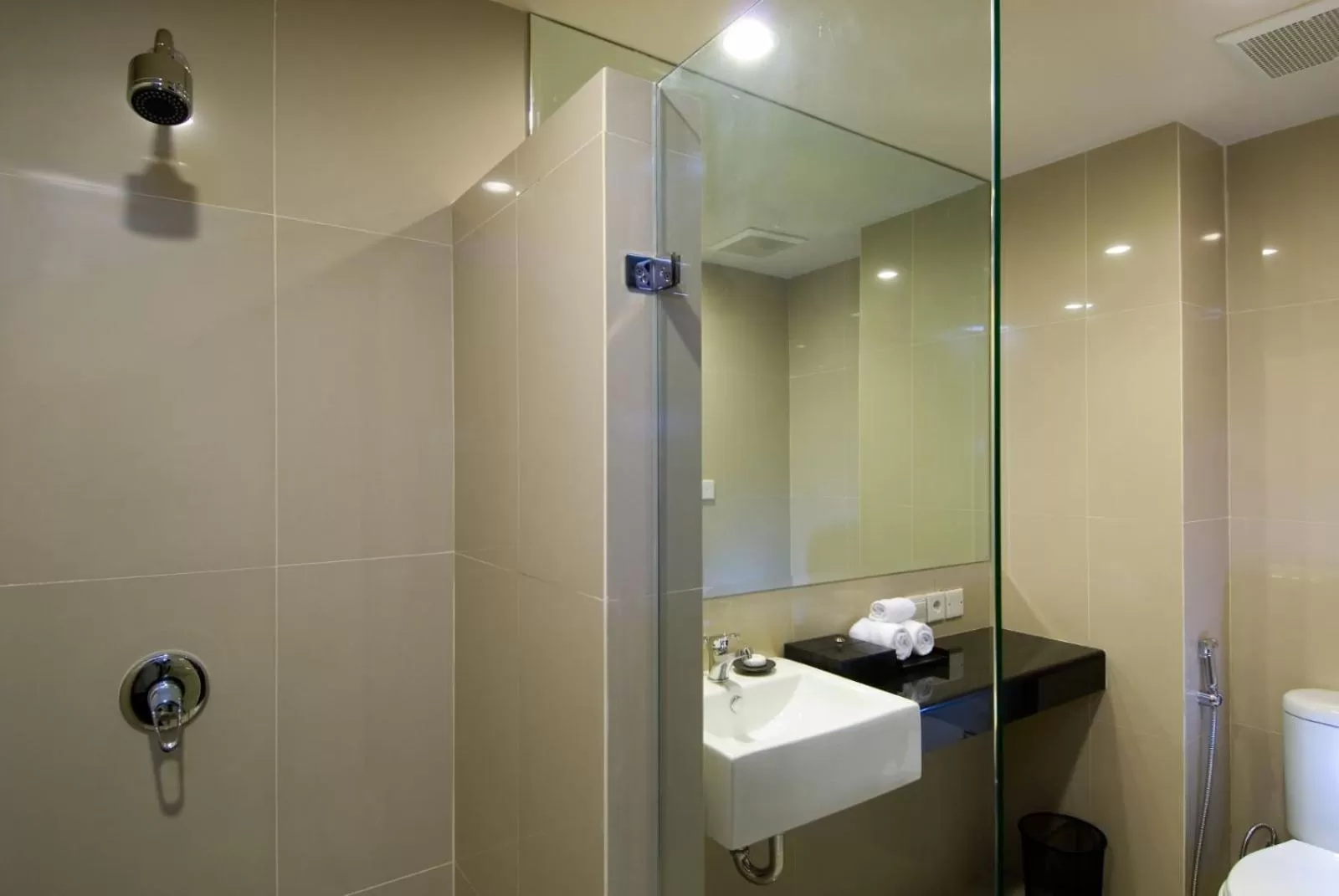 Bathroom in Aston Denpasar Hotel & Convention