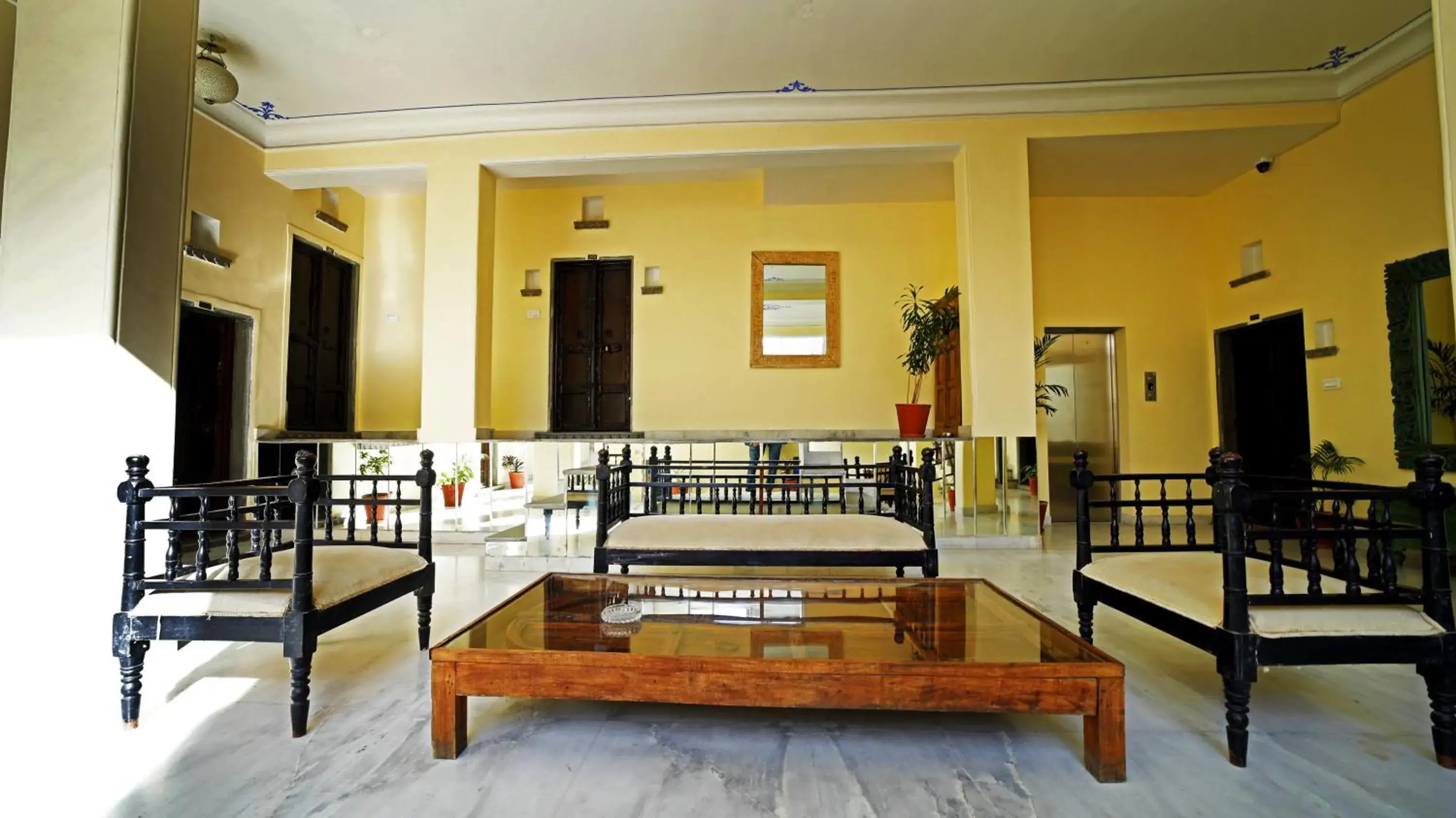 Lobby or reception, Seating Area in Hotel Udaigarh
