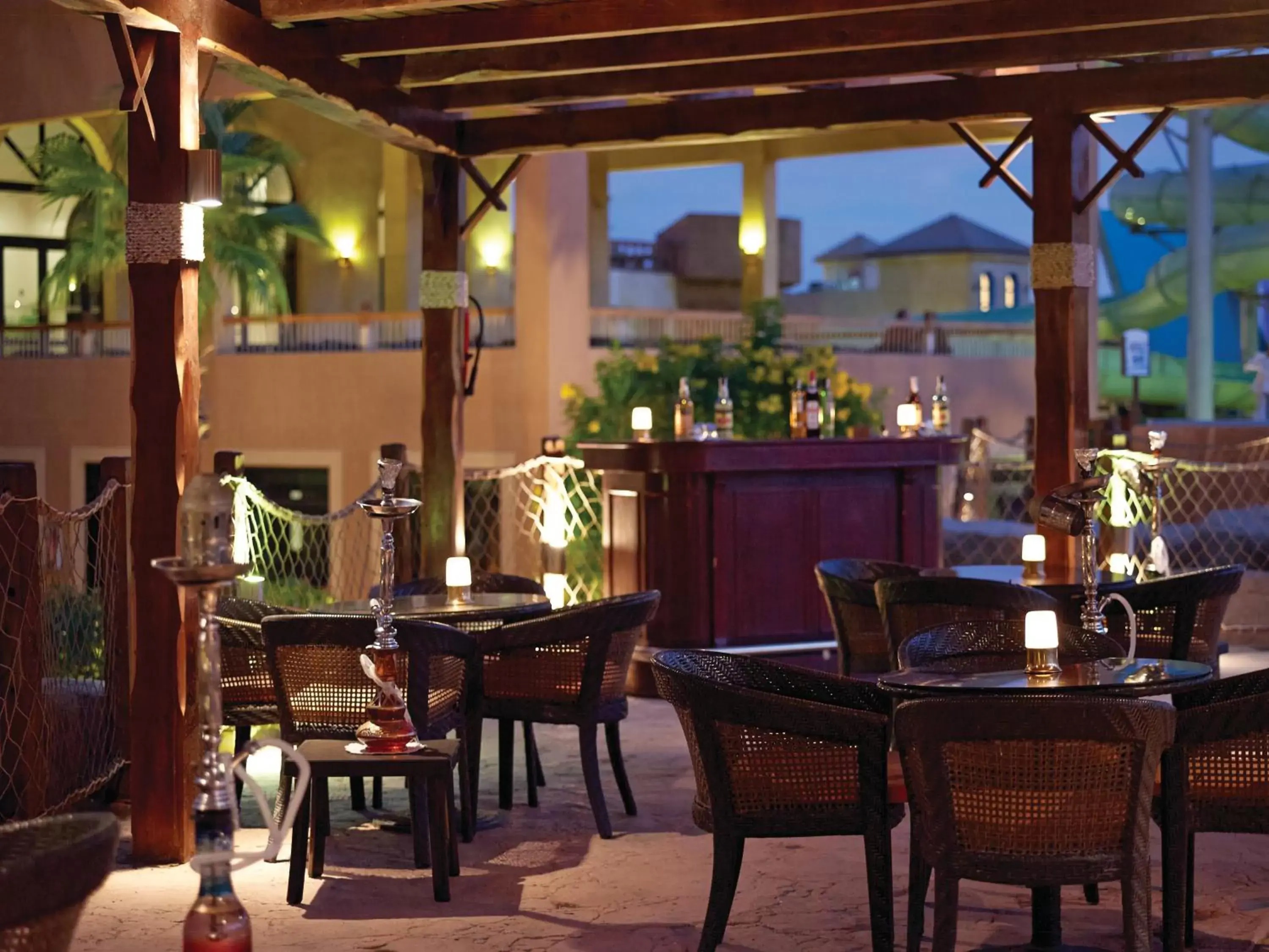 Lounge or bar, Restaurant/Places to Eat in Coral Sea Aqua Club Resort