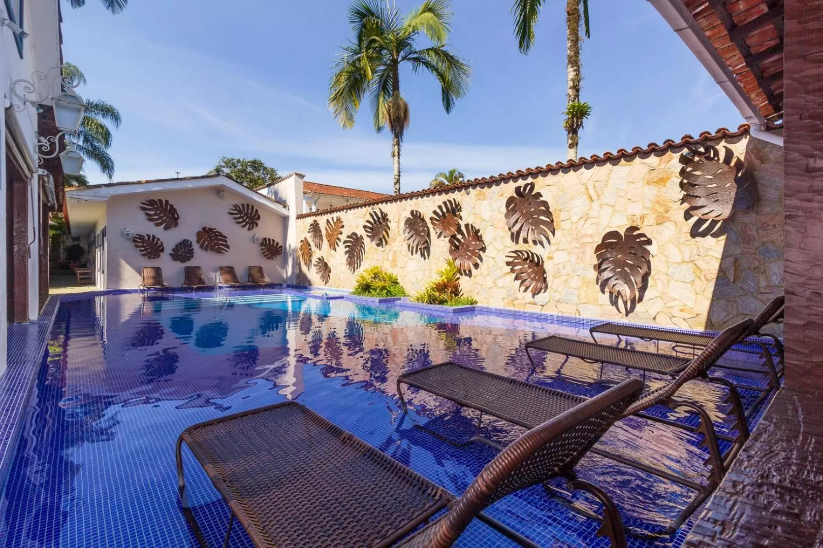 Swimming pool in Pousada Porto Imperial