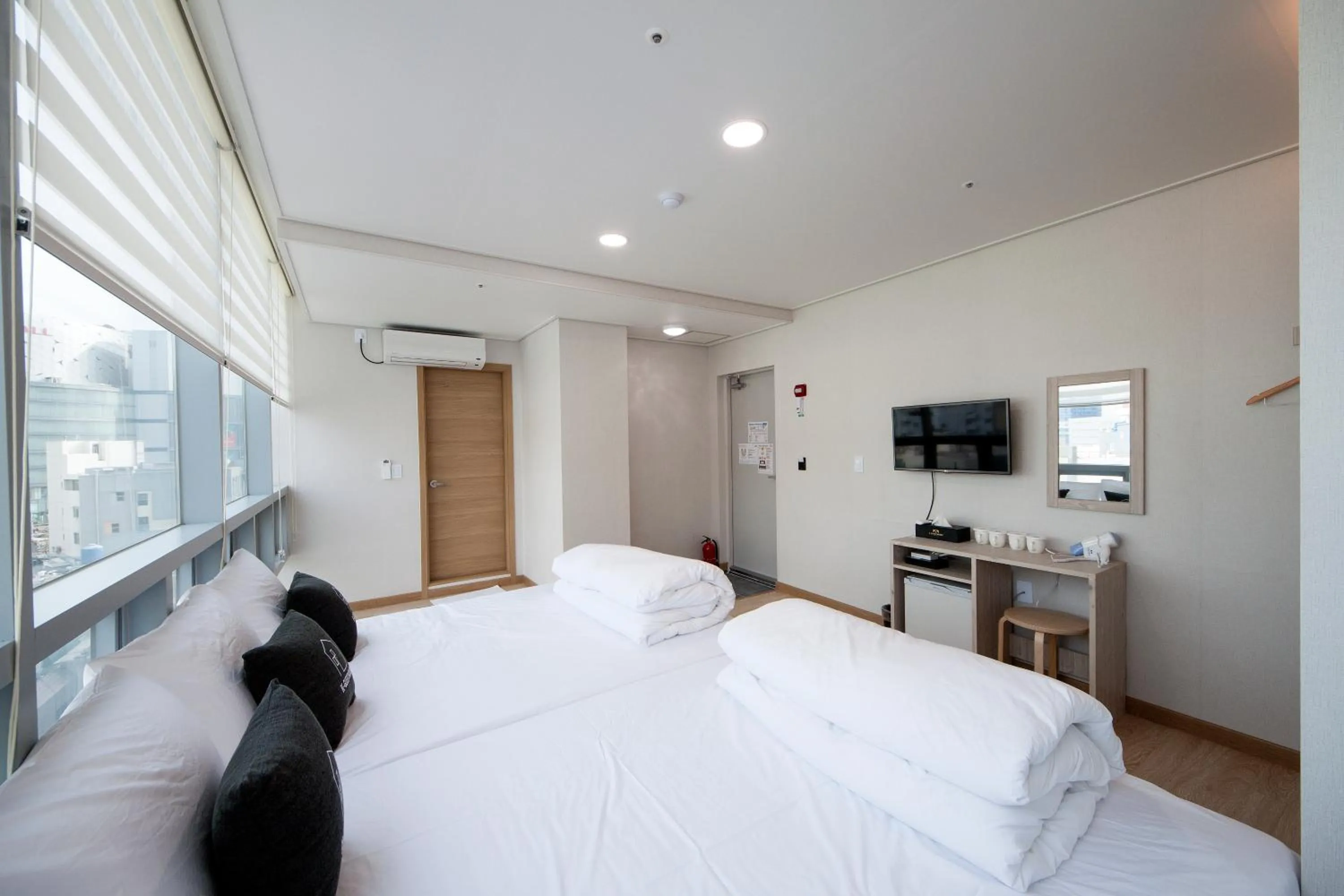 Family Room in K-Guesthouse Premium Nampo 1