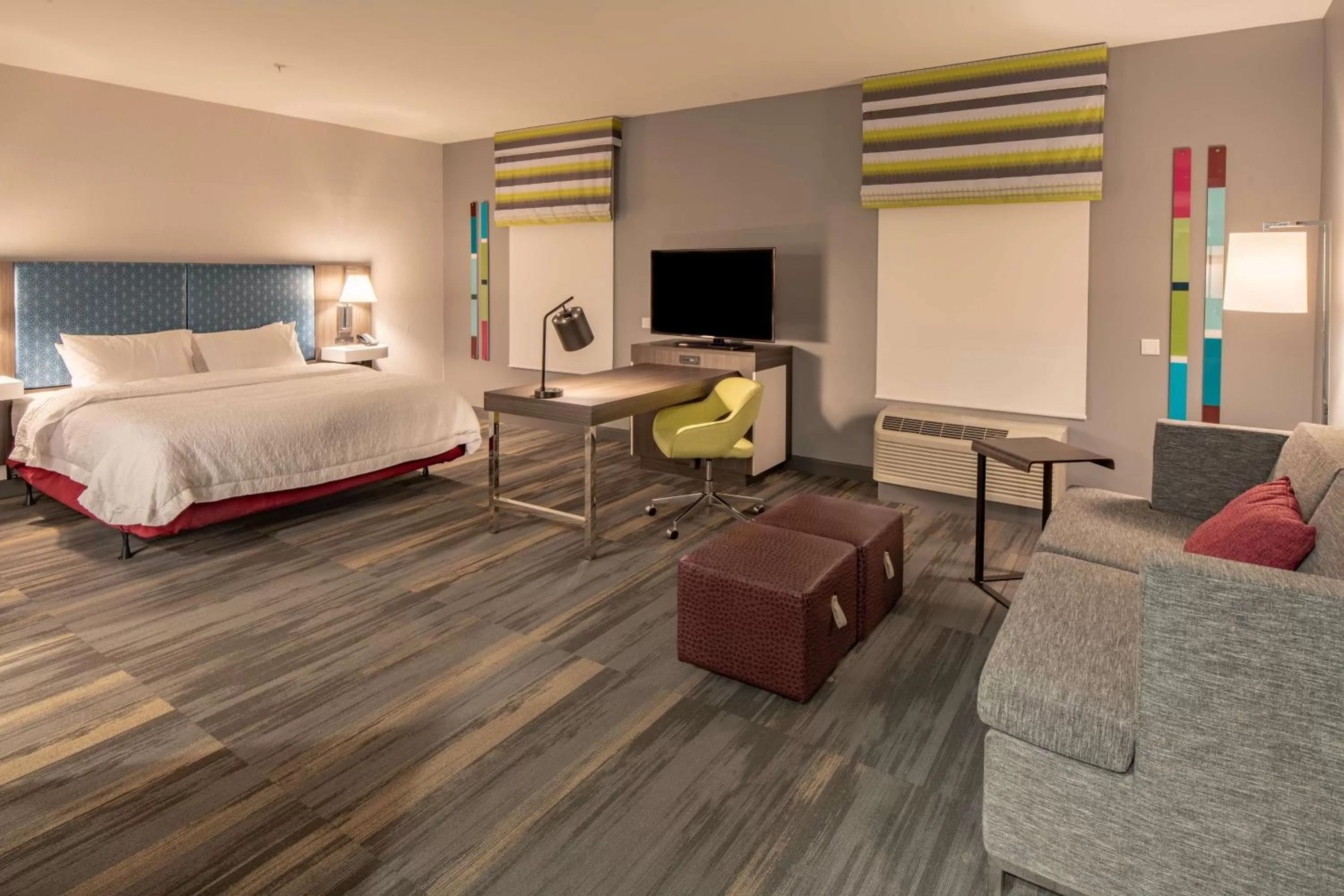 Bedroom, Bed in Hampton Inn & Suites Dallas/Plano Central