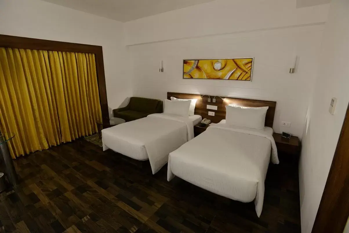 Bed in Lemon Tree Hotel Coimbatore