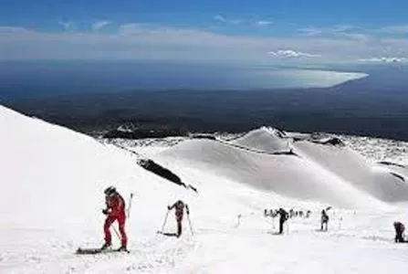 Skiing in Villa longardi