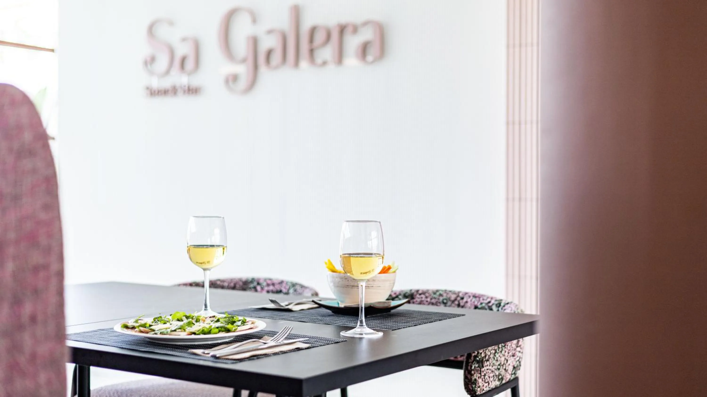 Lounge or bar in Seth Port Ciutadella