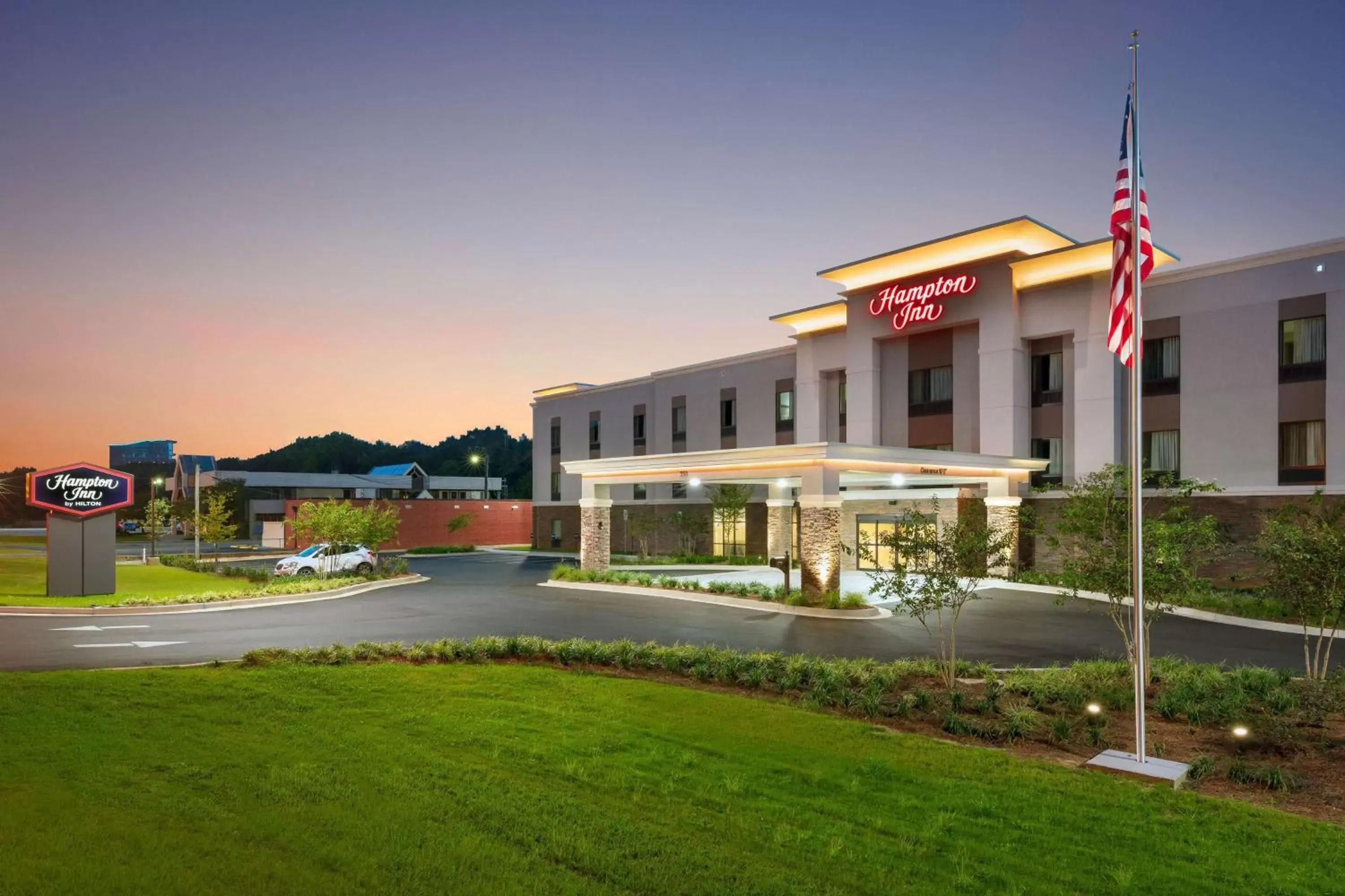 Property building in Hampton Inn Wetumpka Property building in Hampton Inn Wetumpka