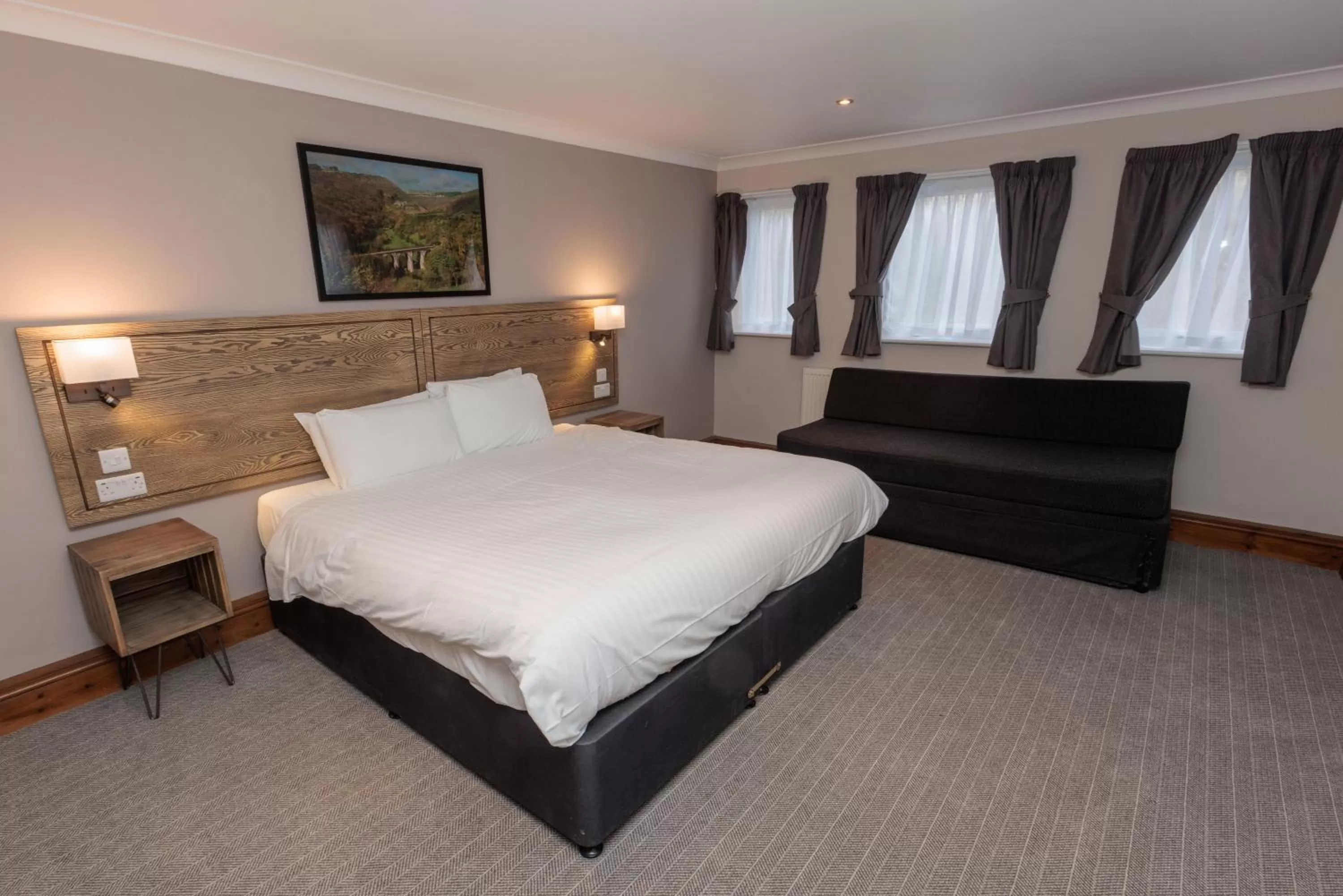 Bedroom, Bed in Boundary, Alfreton by Marston's Inns