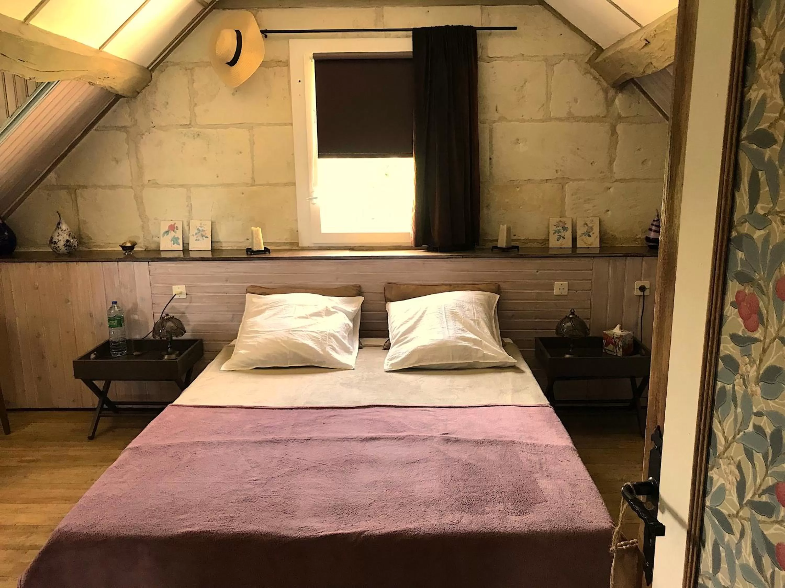 Bed in Chez Gustave & Compagnie