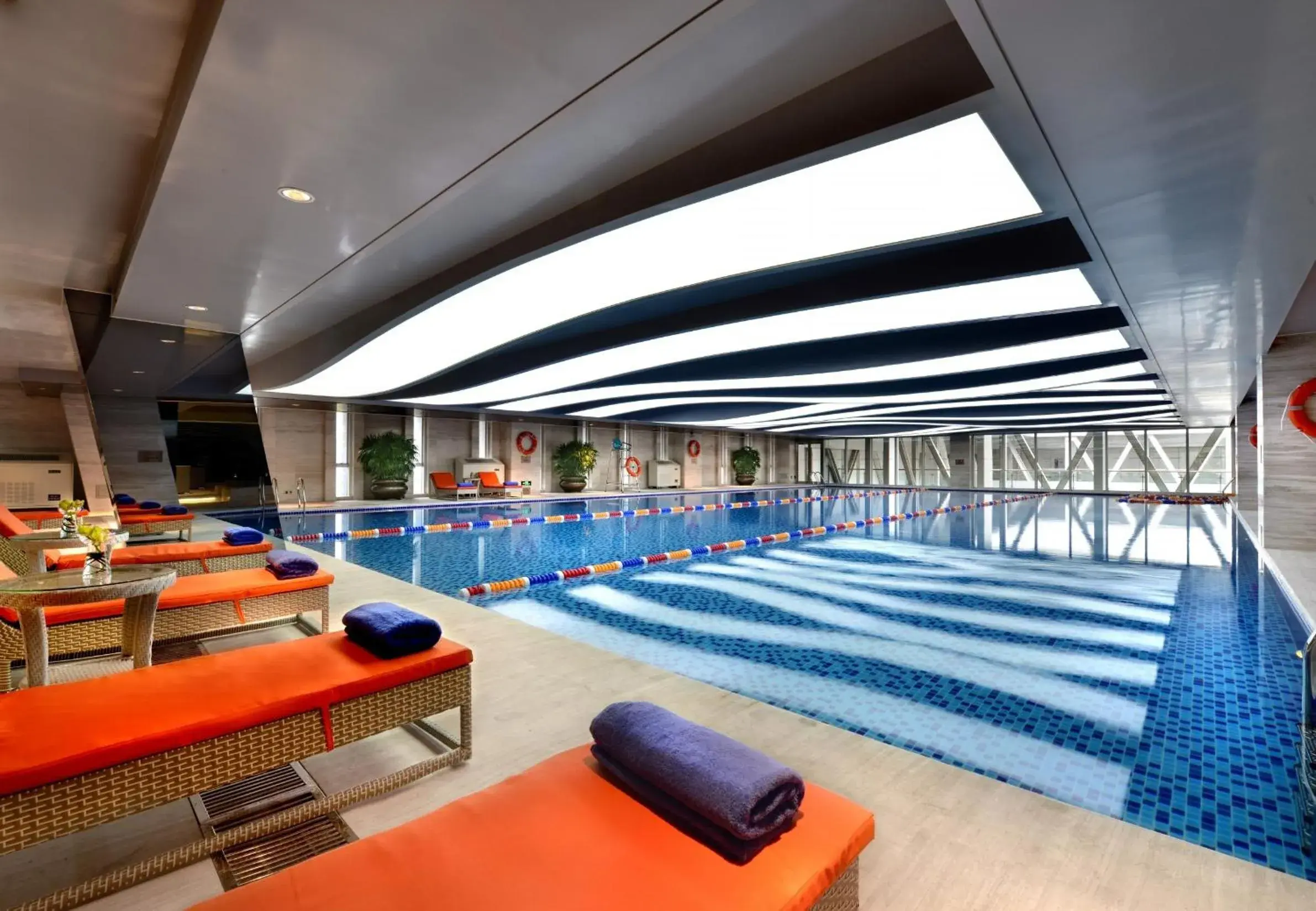 Swimming Pool in Howard Johnson Hi - Tech Plaza Chengdu