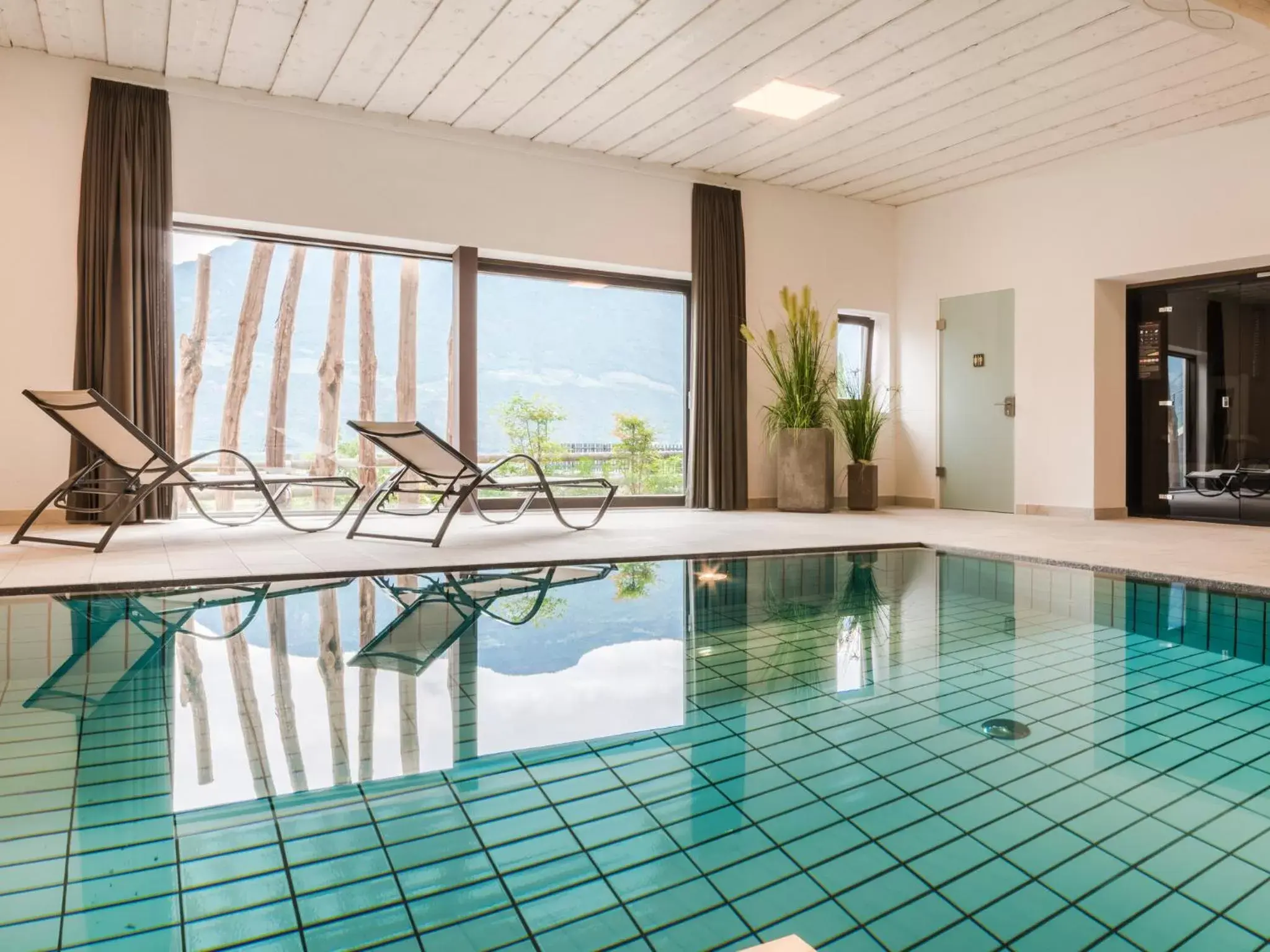 Spa and wellness centre/facilities, Swimming Pool in Garni Hotel Katzenthalerhof