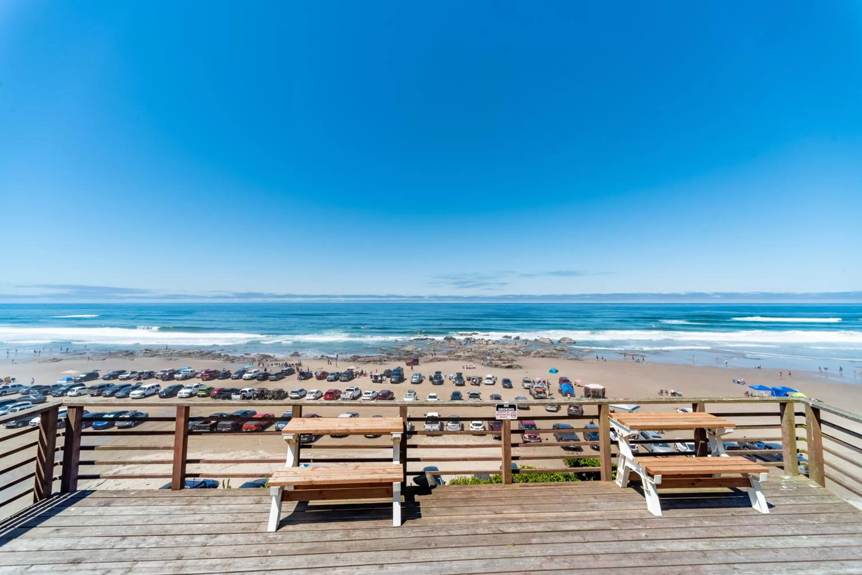 Balcony/Terrace in Seagull Beachfront Inn