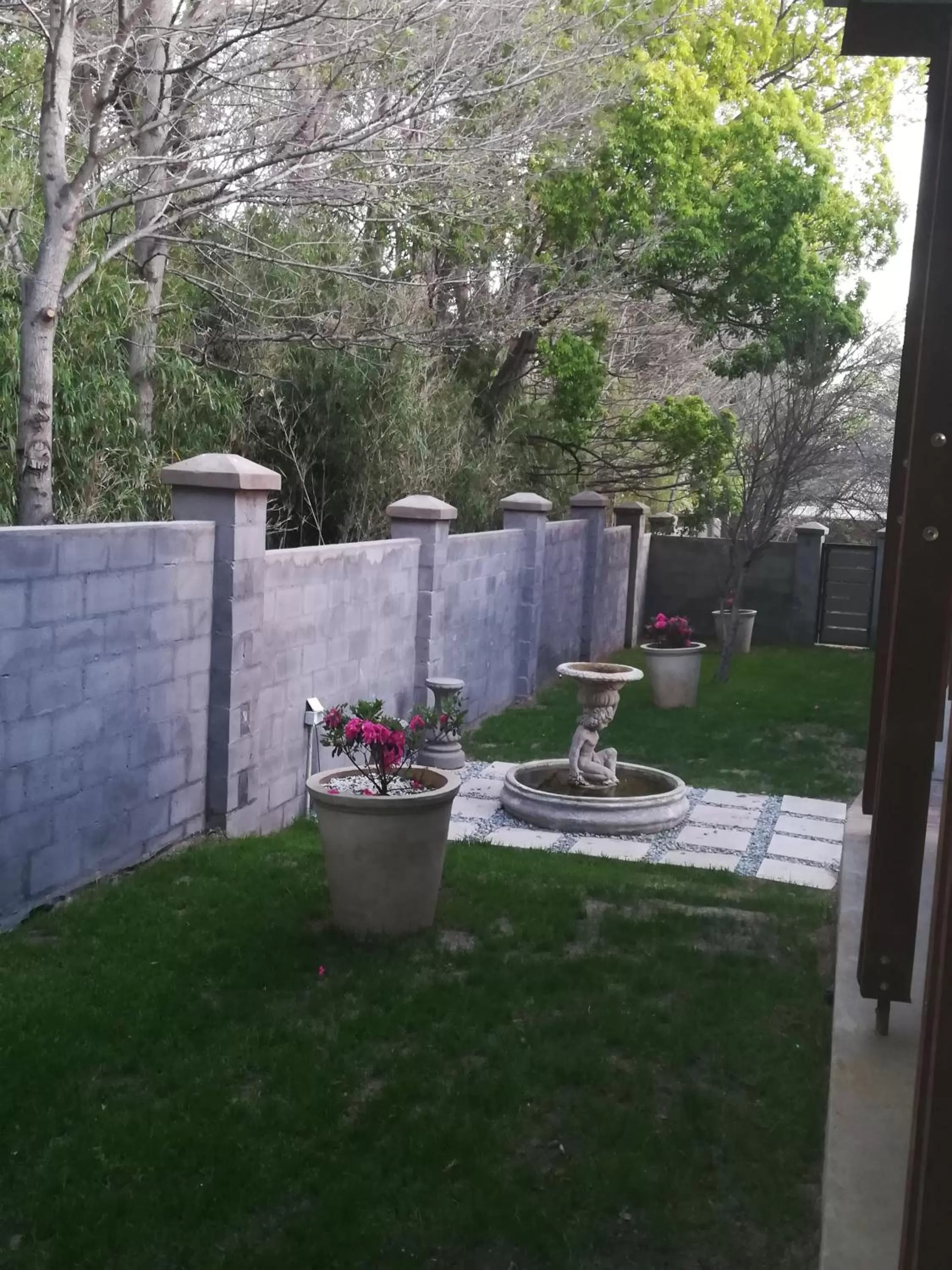 Tranquil House B&B @ 121 Berry St