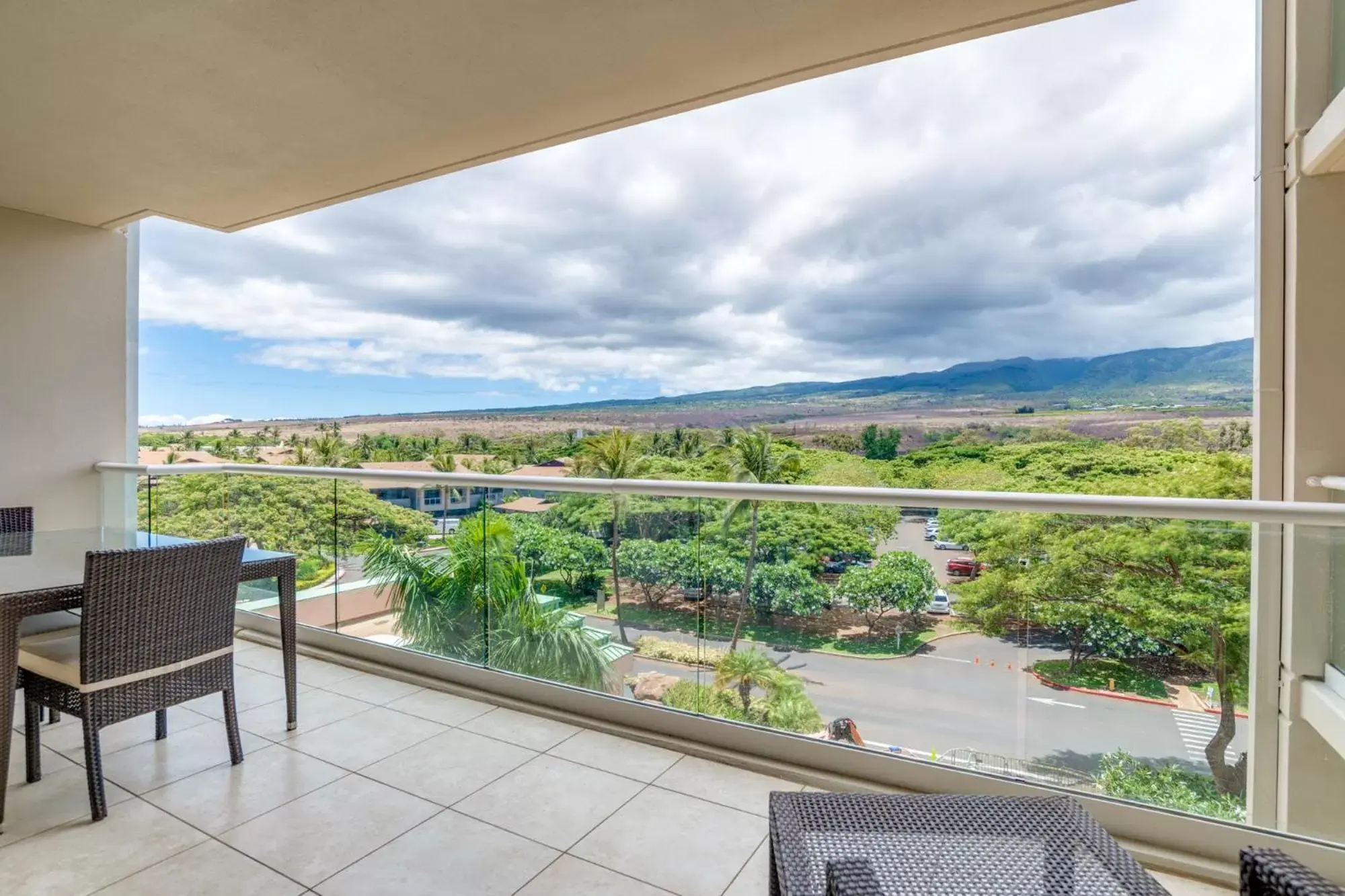 1 Bedroom Mountain View in OUTRIGGER Honua Kai Resort and Spa