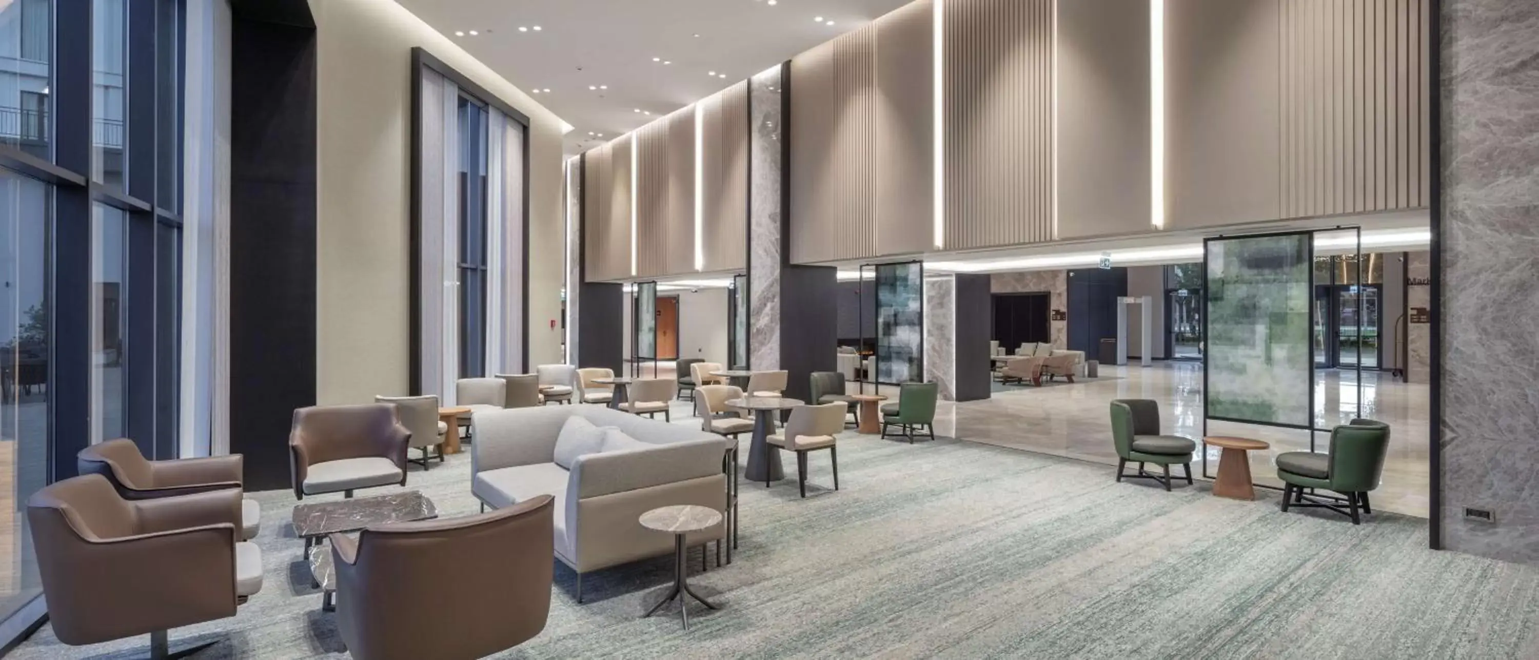 Lobby or reception, Restaurant/Places to Eat in Doubletree By Hilton Canakkale