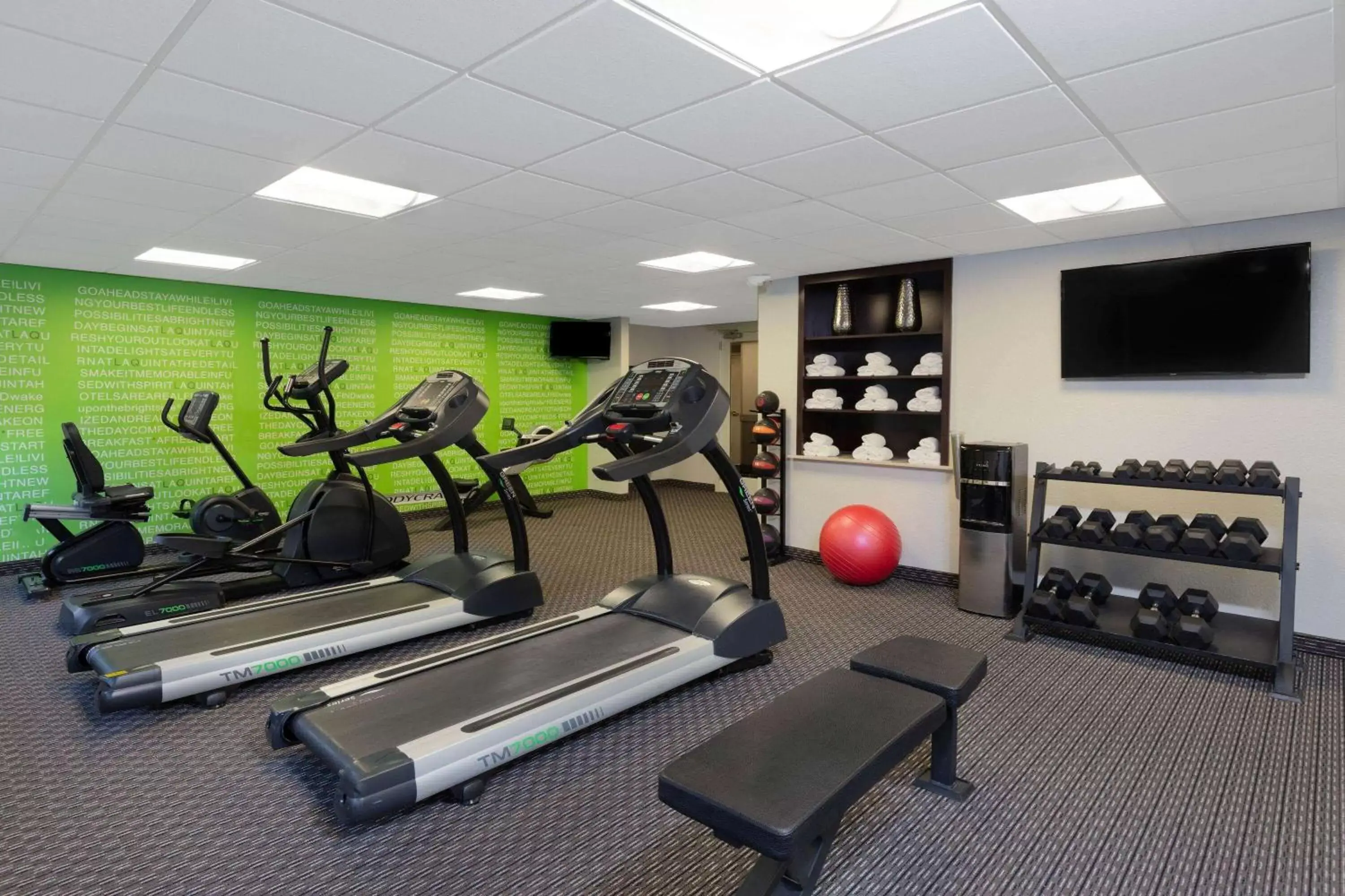Fitness centre/facilities in La Quinta by Wyndham Clifton/Rutherford Fitness centre/facilities in La Quinta by Wyndham Clifton/Rutherford
