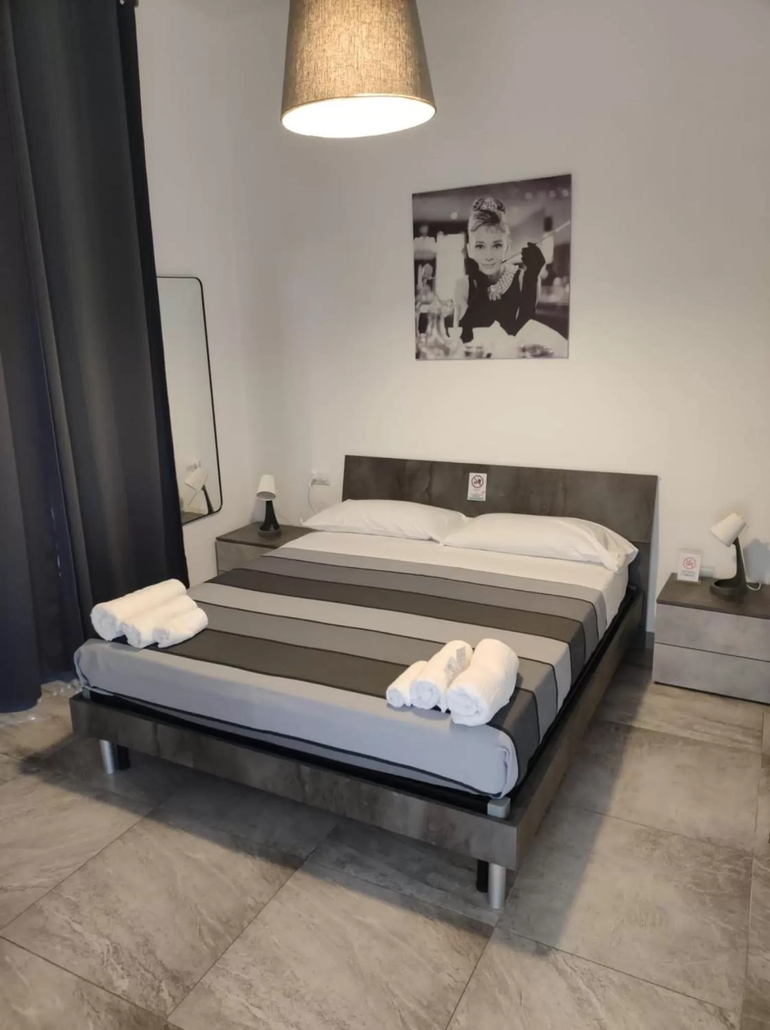 Bed in UN PASSO DAL MARE bed&breakfast San Salvo Marina