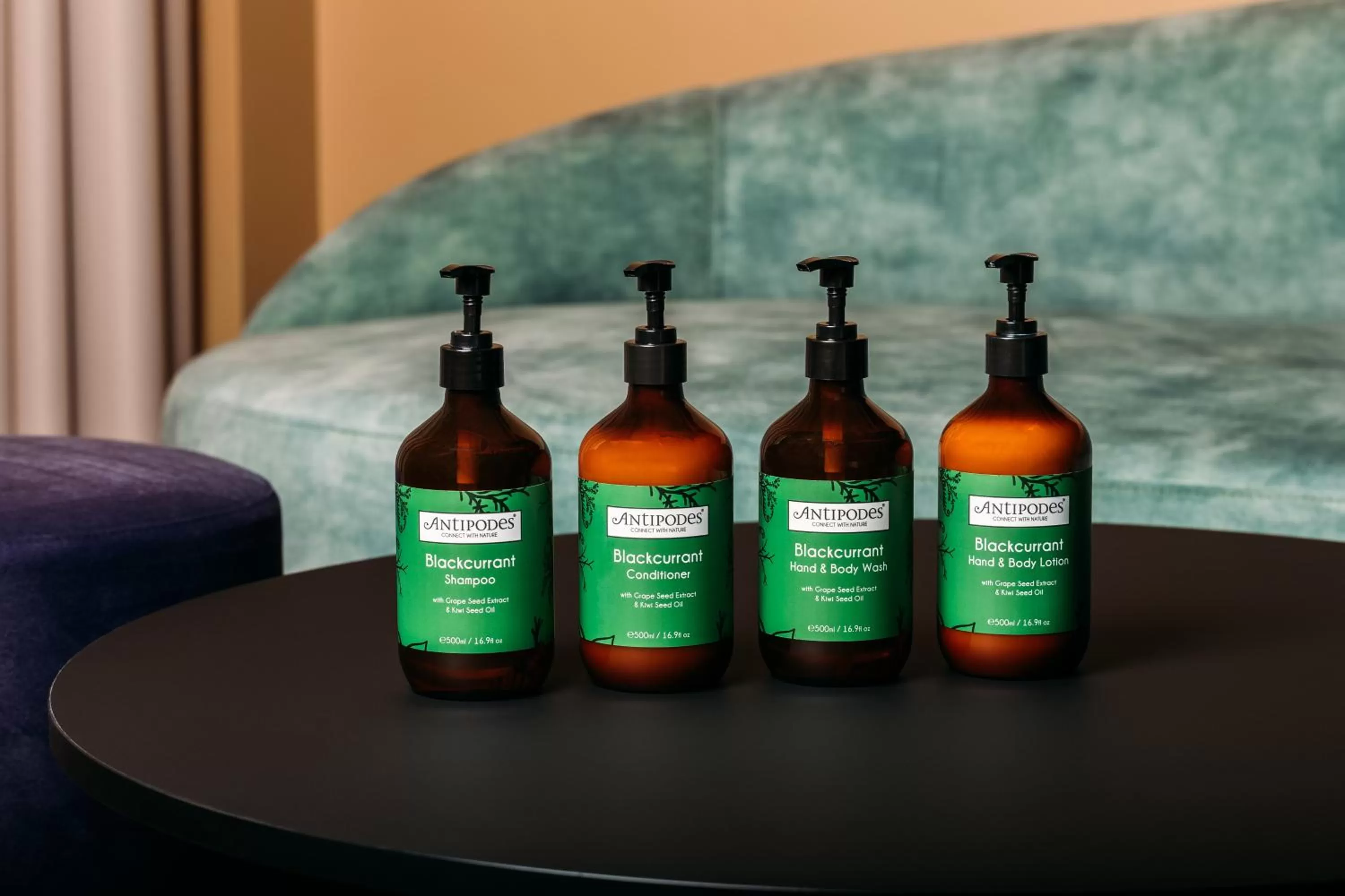 Bathroom in The Central Hotel Queenstown, A Naumi Chapter