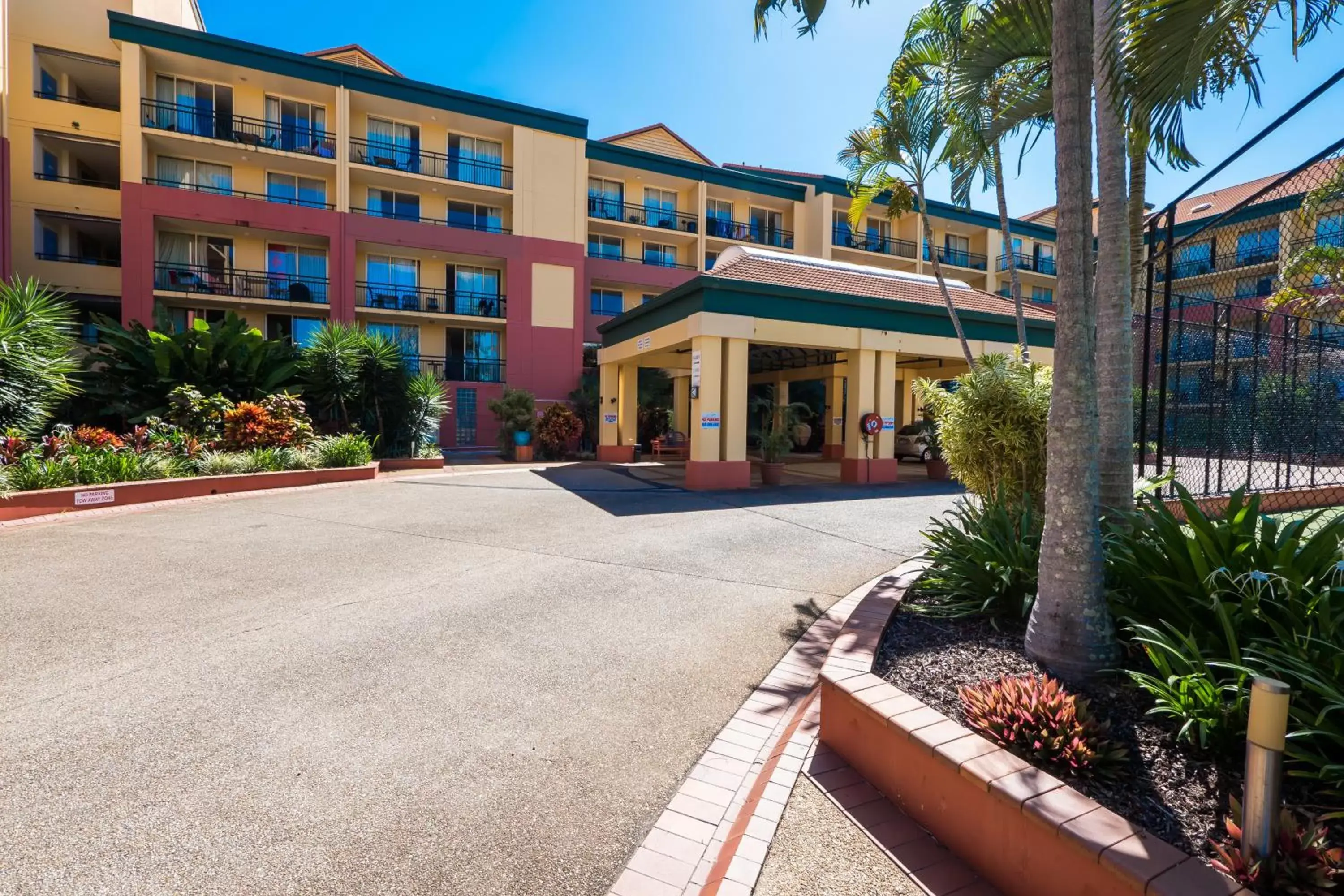 Facade/entrance, Property Building in Paradise Island Resort