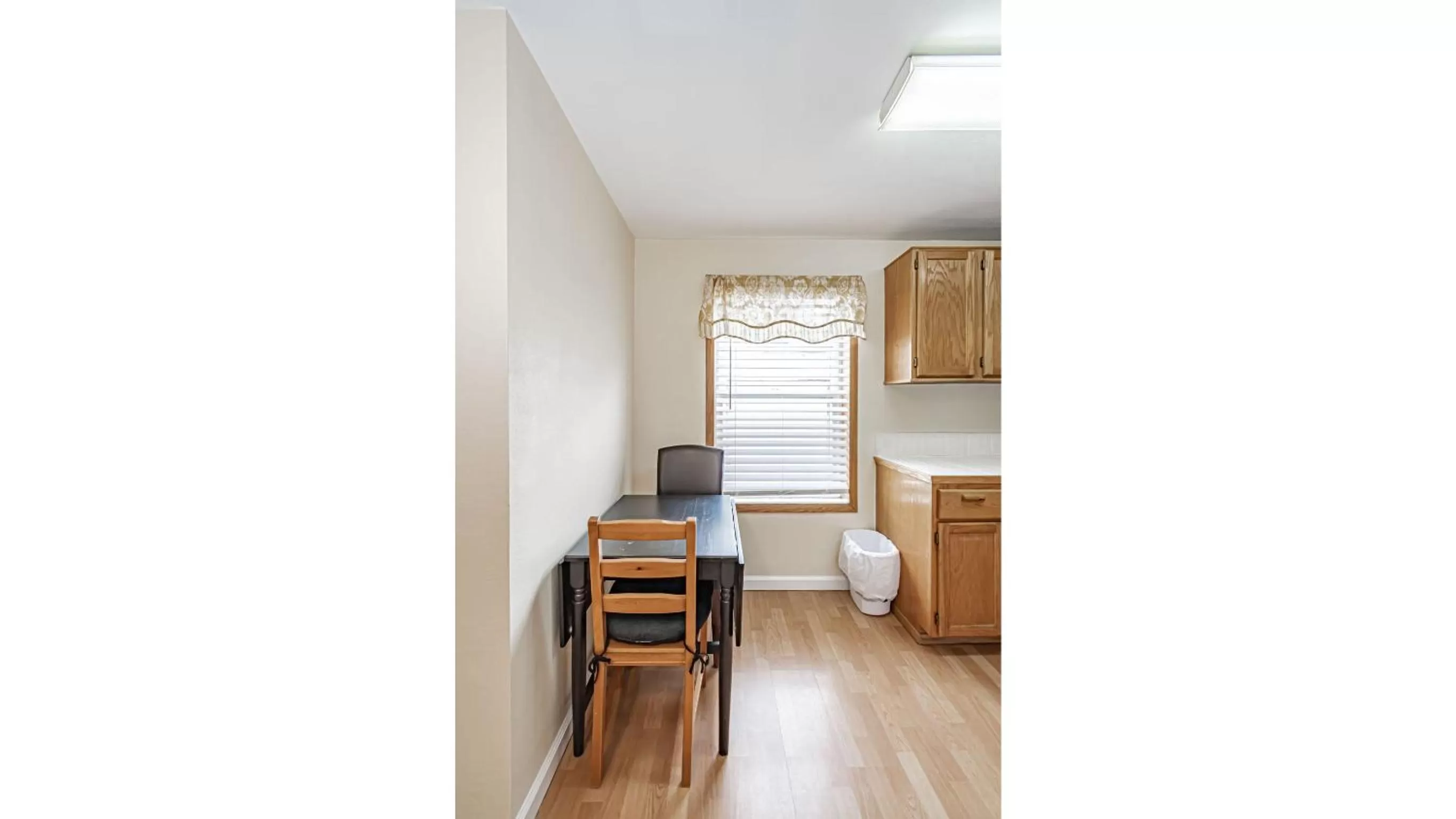 Dining area in Suites of Lava Hot Springs