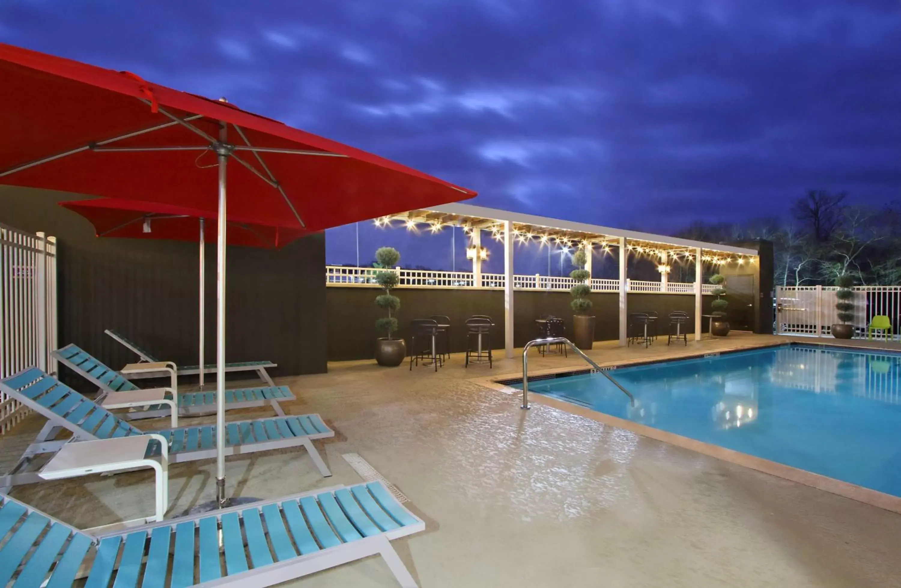 Pool view, Swimming Pool in Home2 Suites By Hilton Beaumont, Tx
