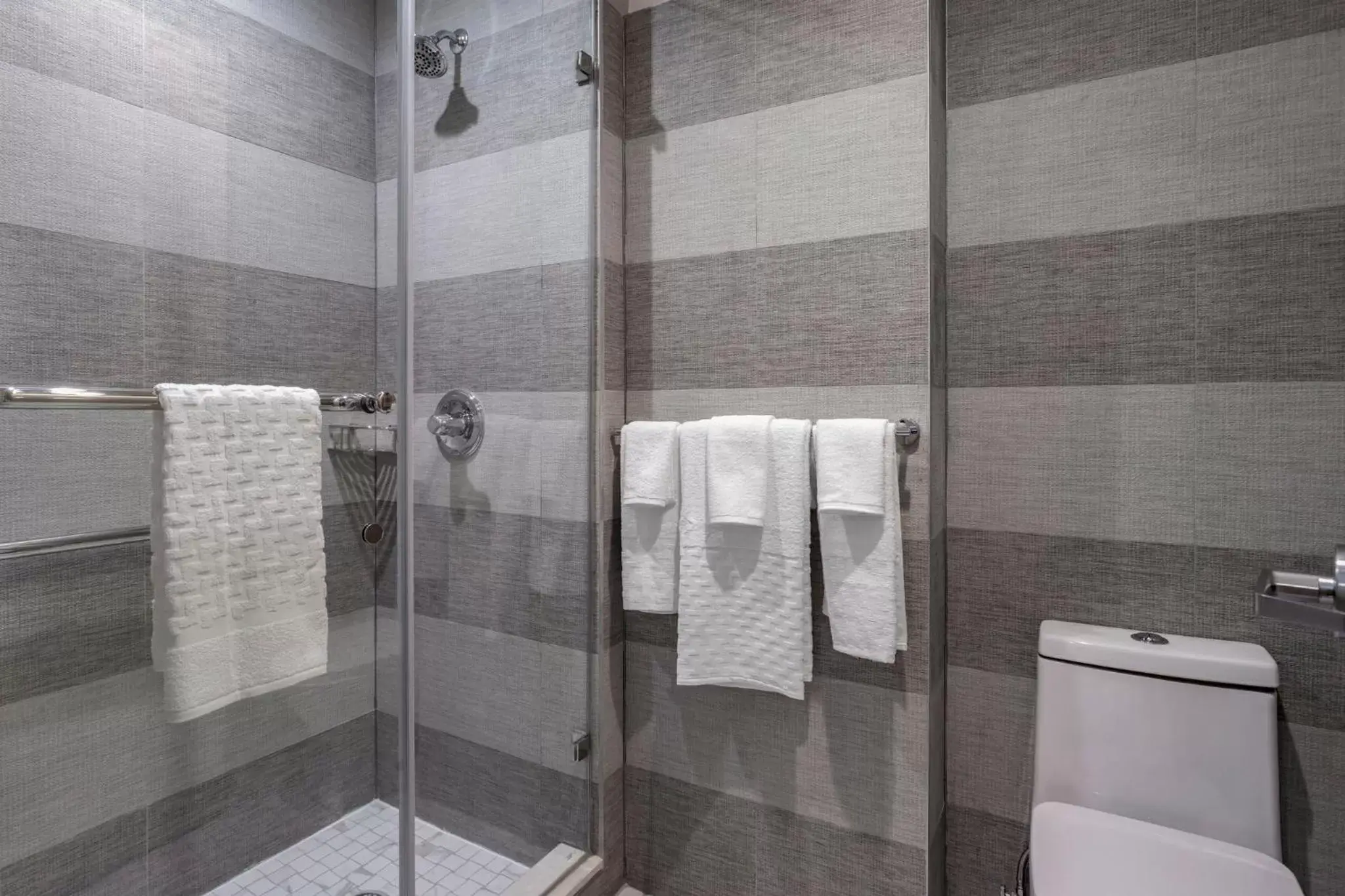 Shower, Bathroom in Best Western Plus Soho Hotel