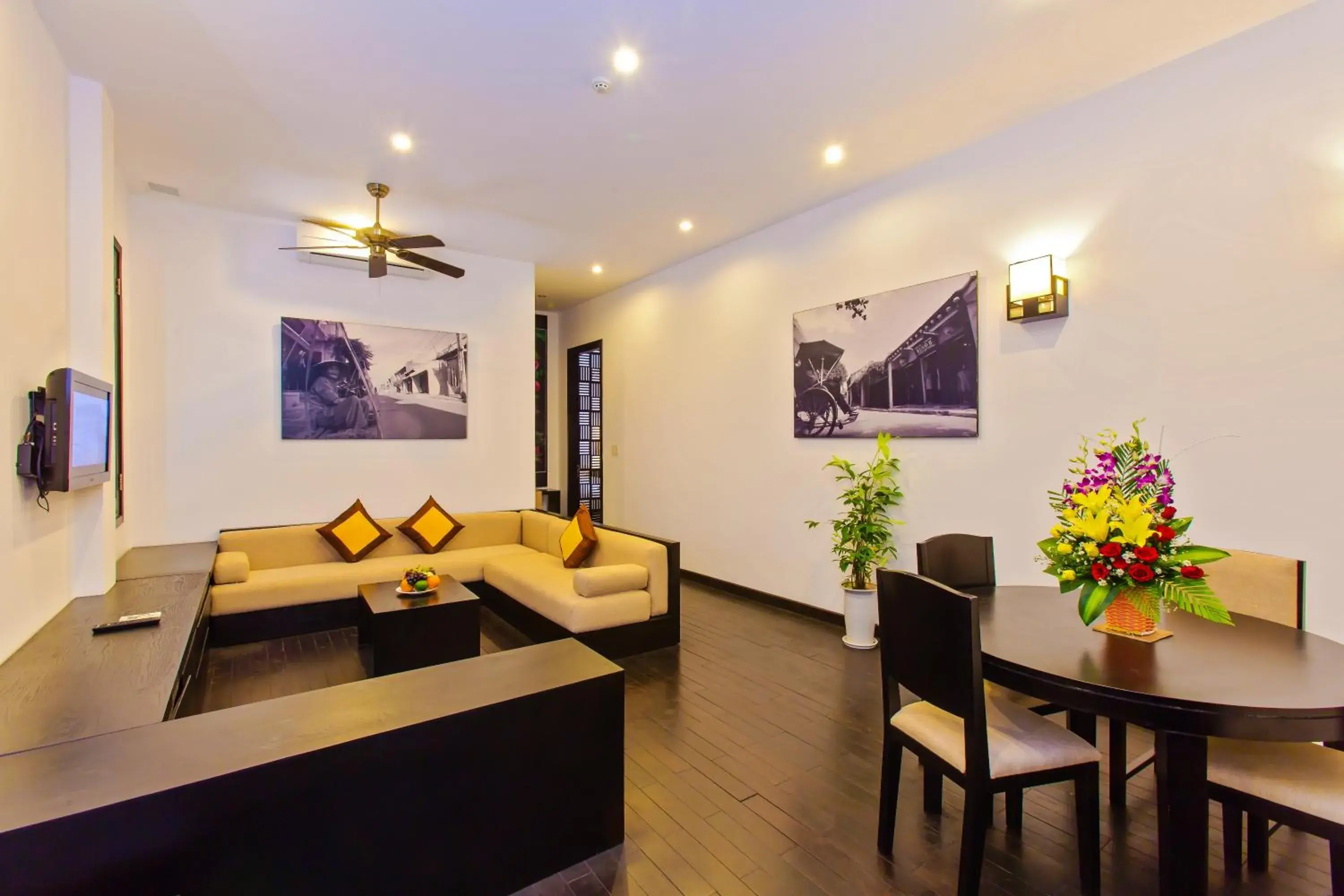 Living room, Seating Area in HOI AN HISTORIC HOTEL