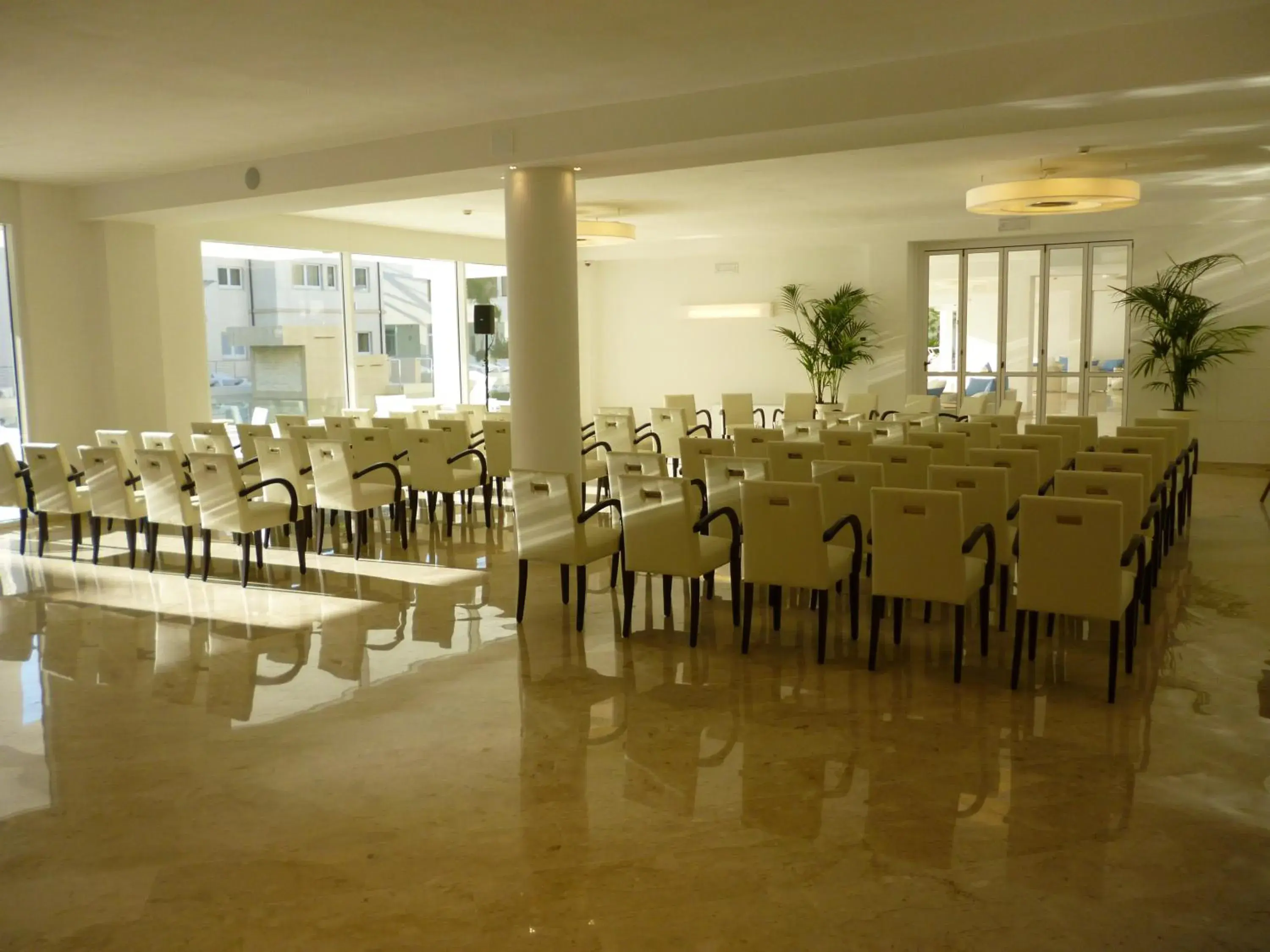 Business facilities, Restaurant/Places to Eat in Hotel Terme Marine Leopoldo Ii