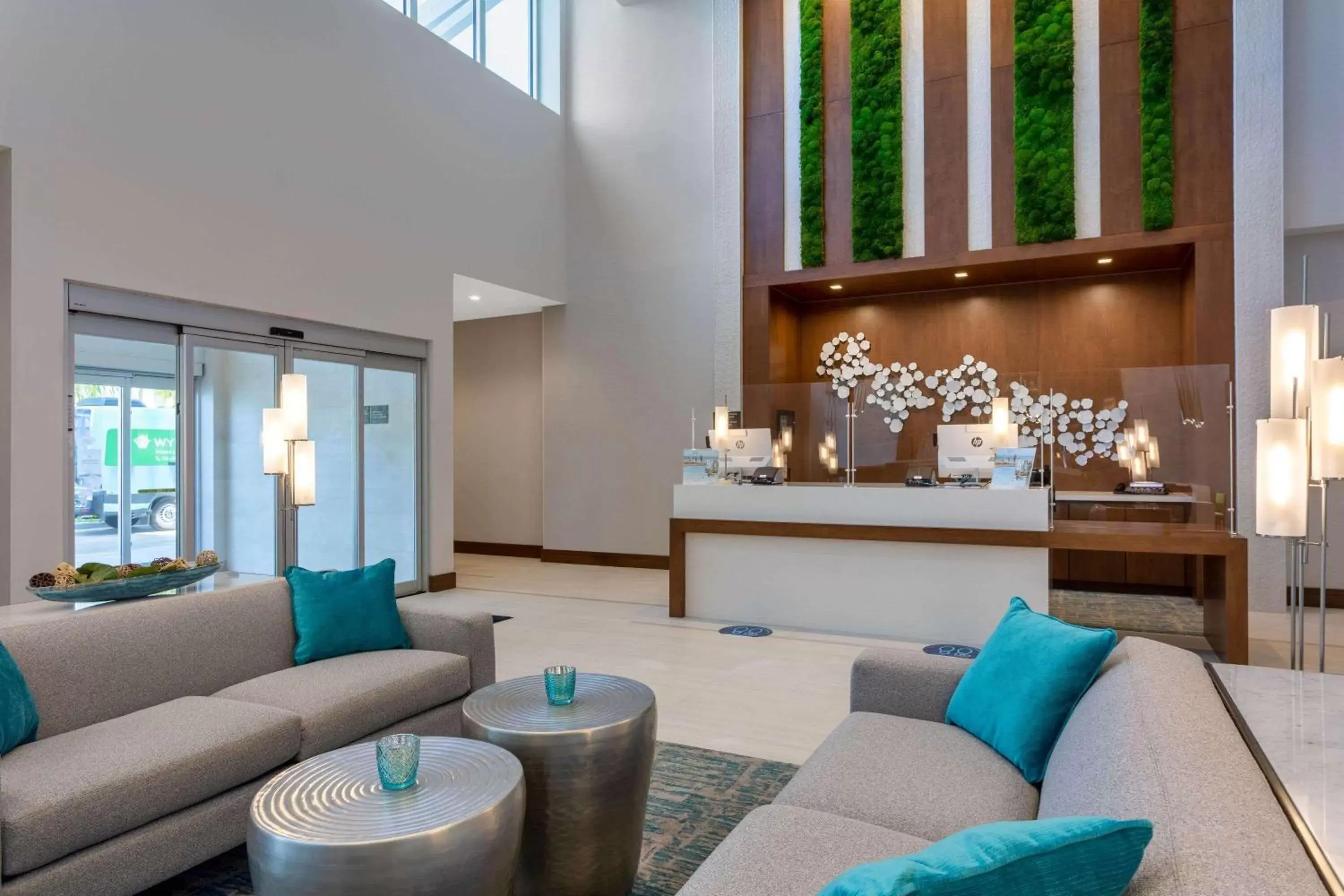 Lobby or reception in Wyndham Garden Miami International Airport