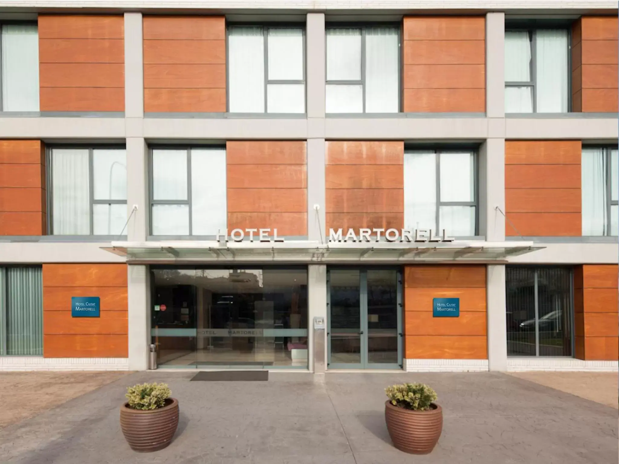 Facade/entrance in Hotel Ciutat Martorell