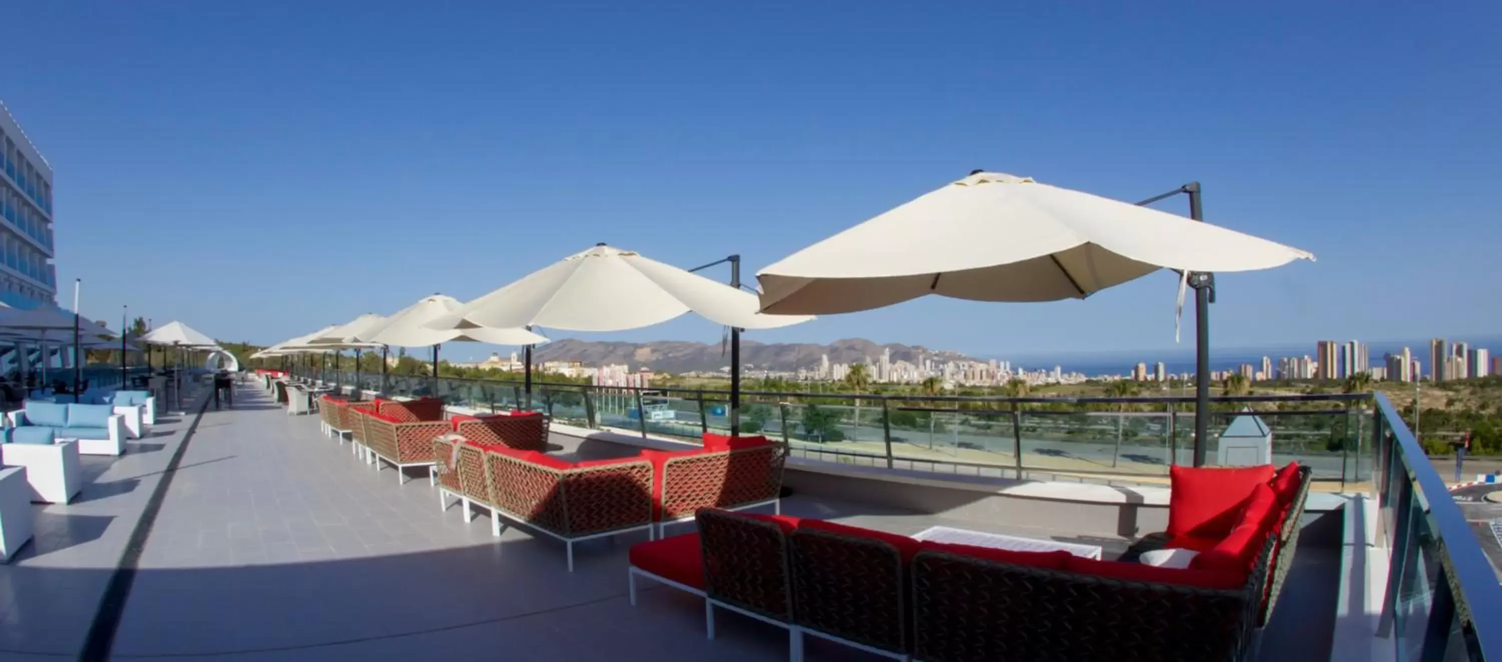 Balcony/Terrace in Grand Luxor Hotel