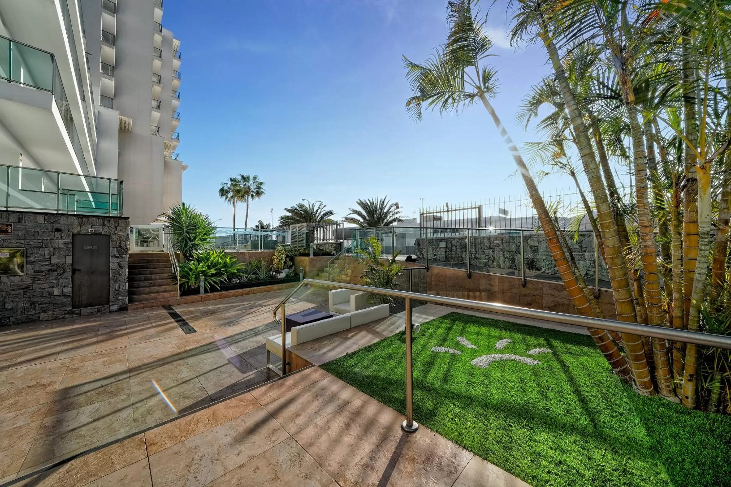 Property building in Morasol Suites