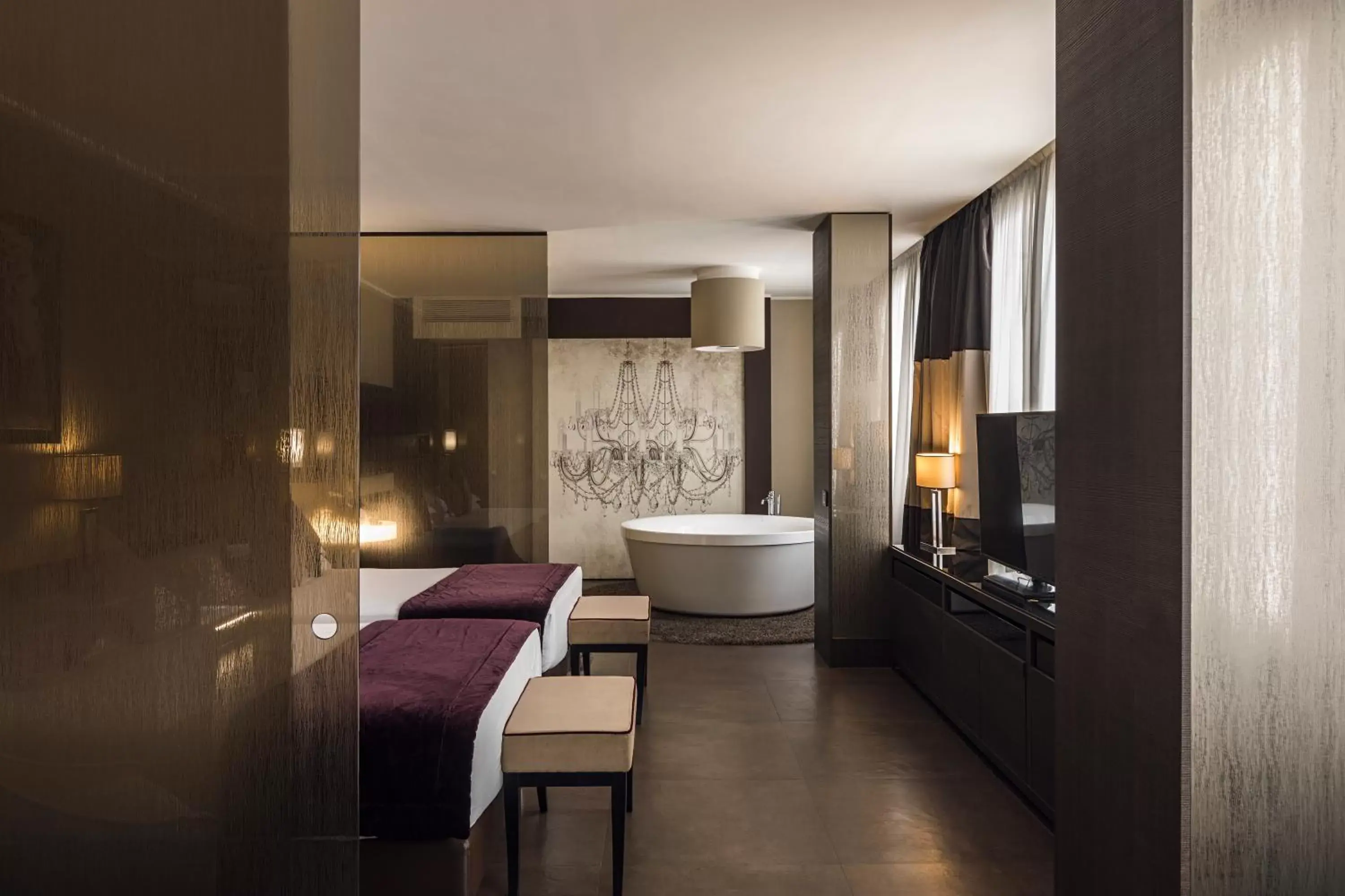 Bedroom, Bathroom in Rome Life Hotel