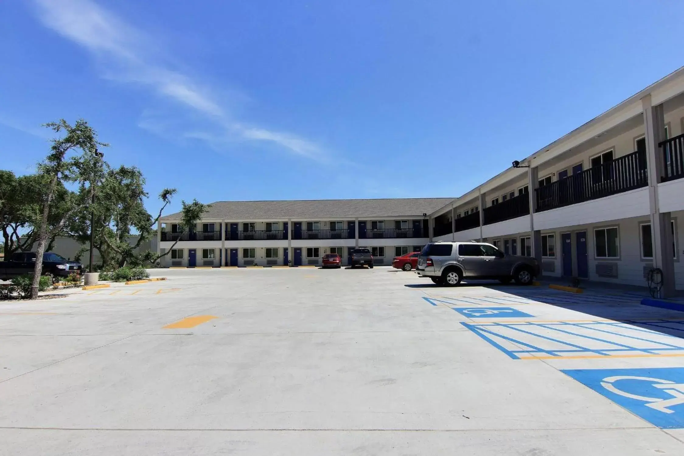 Property Building in Motel 6-Rockport, TX